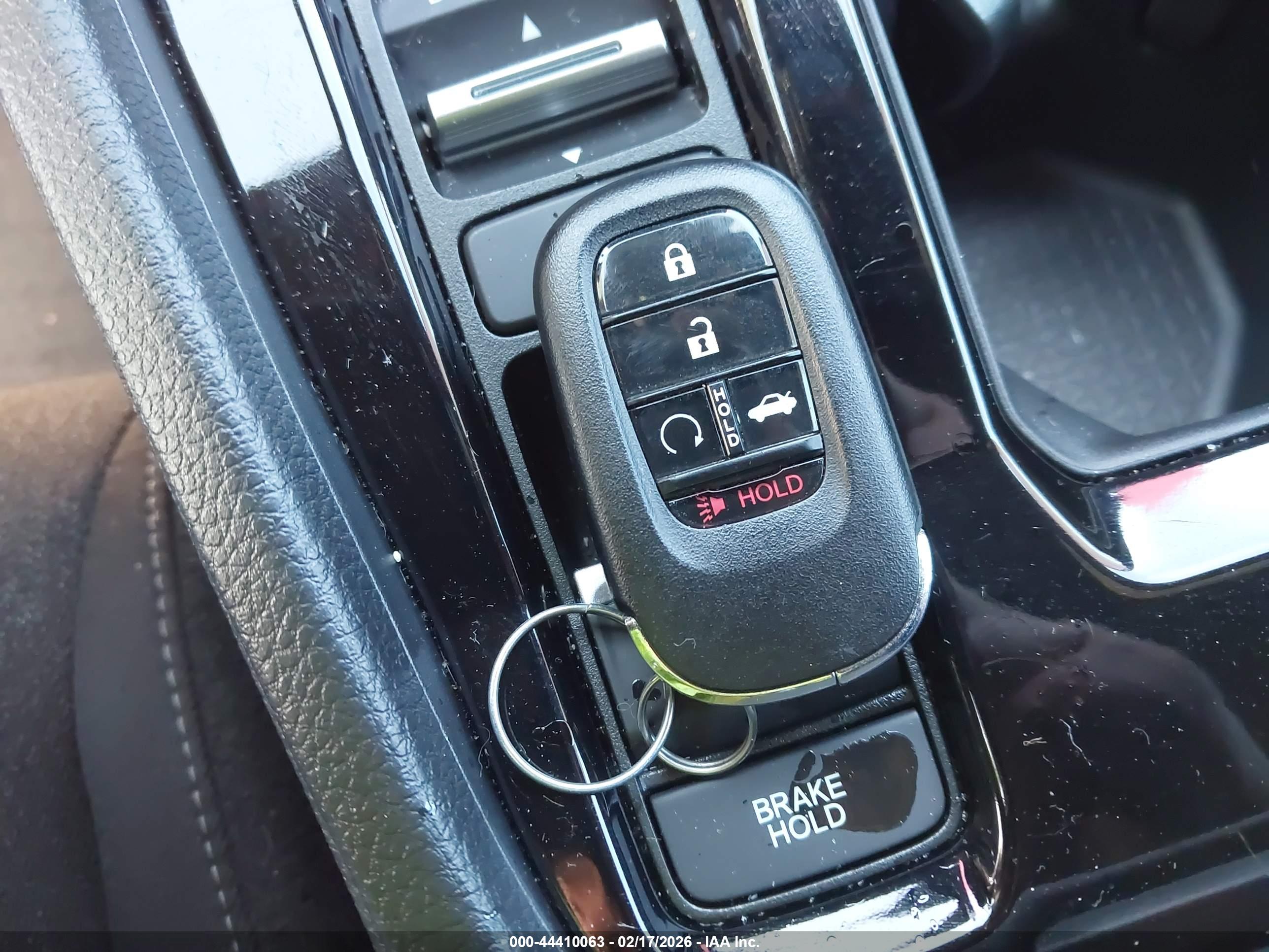 HONDA ACCORD image 11