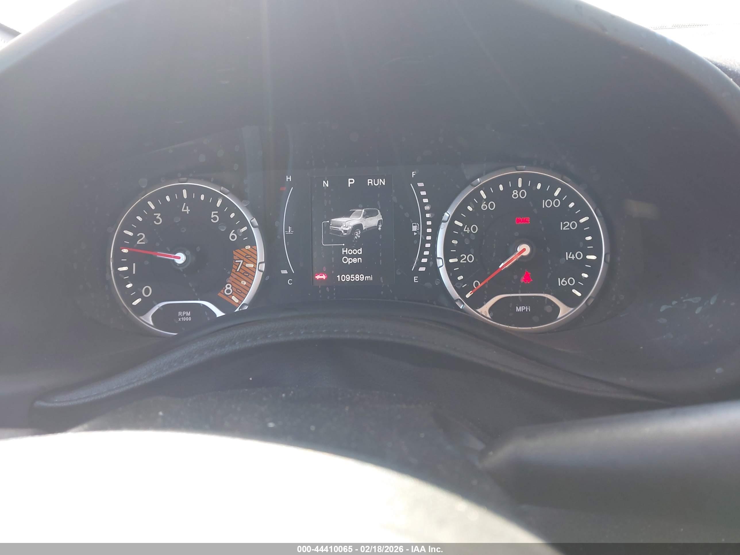 JEEP RENEGADE image 7