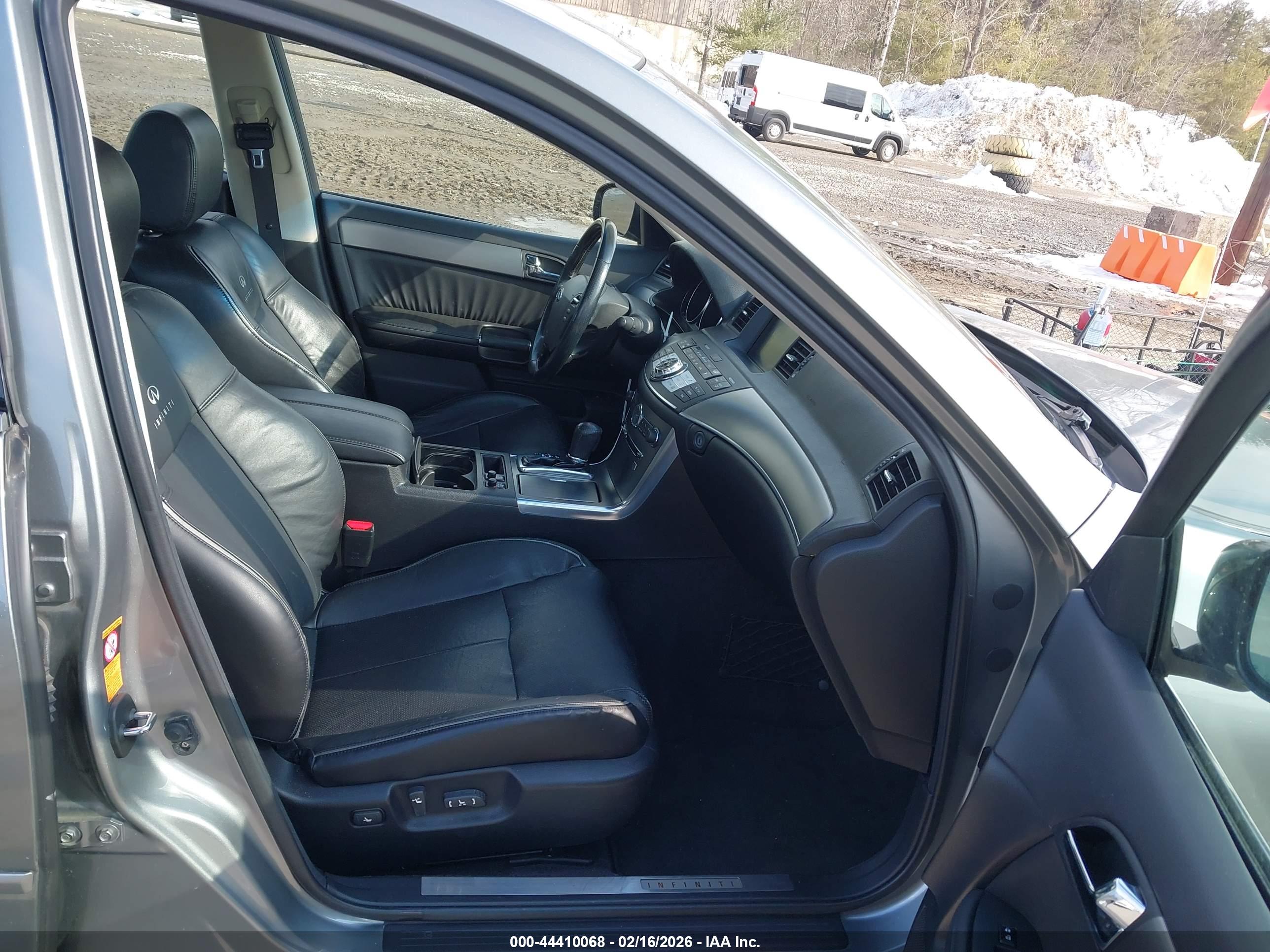 INFINITI M45 image 5