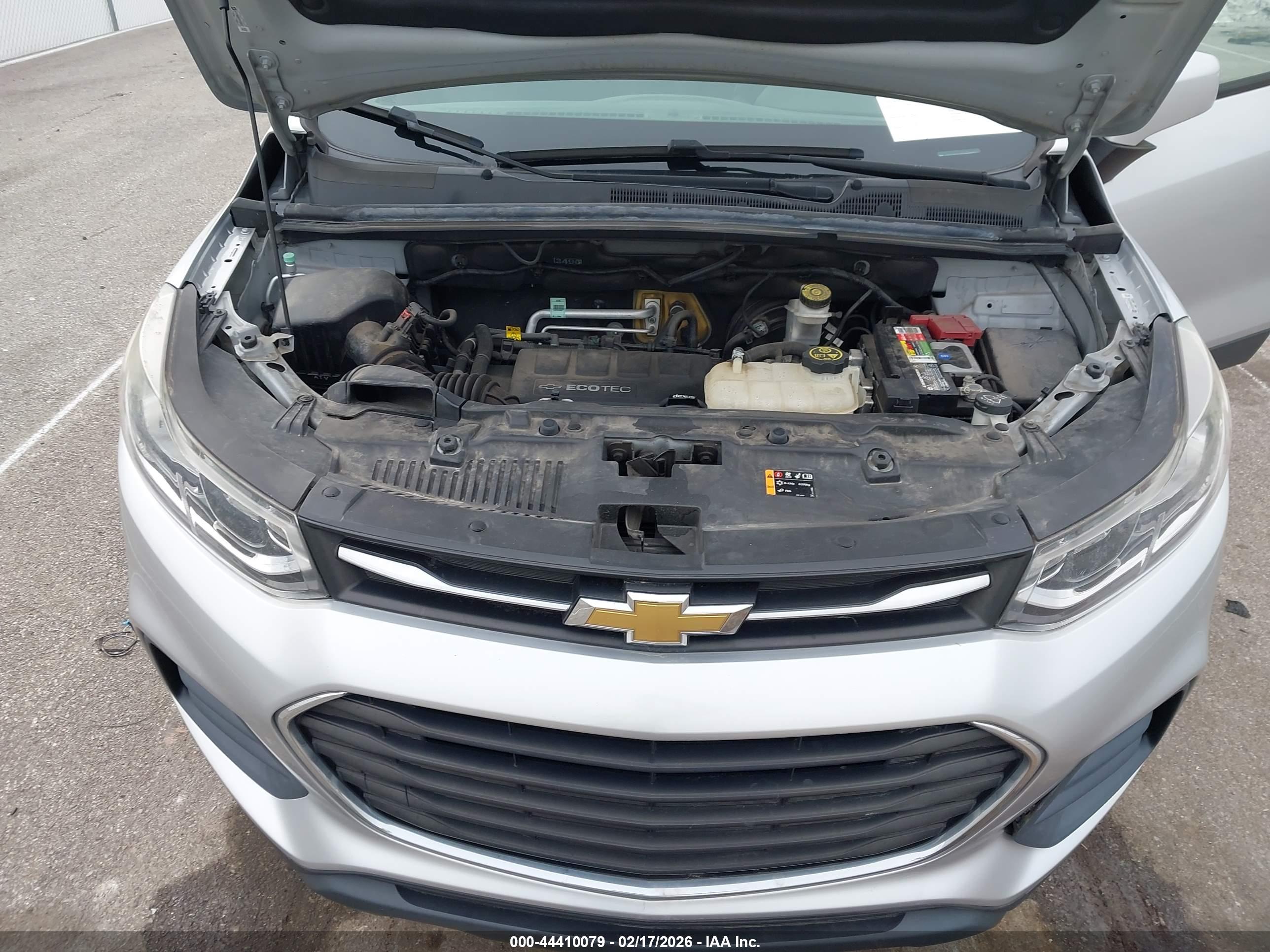 CHEVROLET TRAX image 10