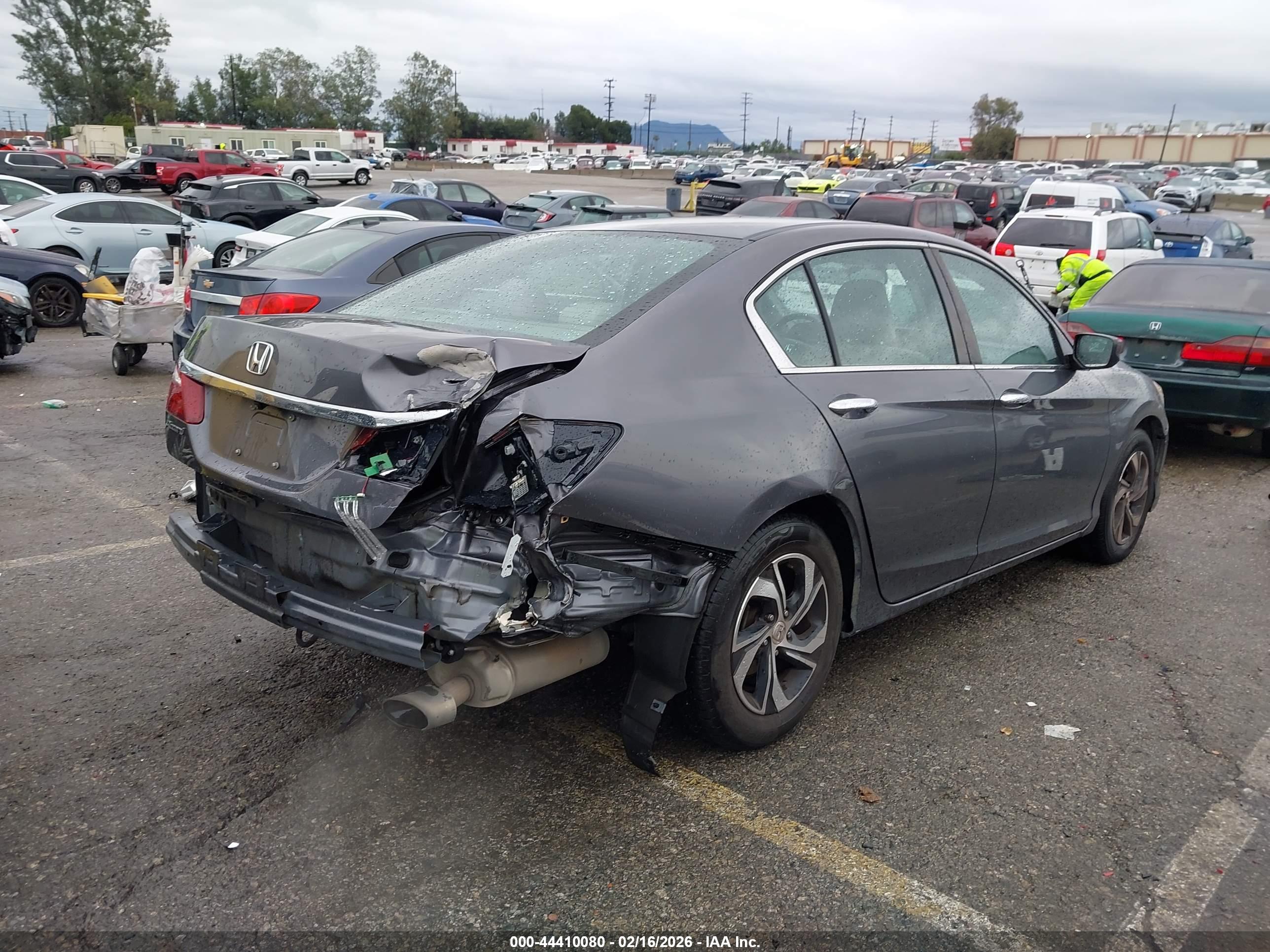 HONDA ACCORD image 4