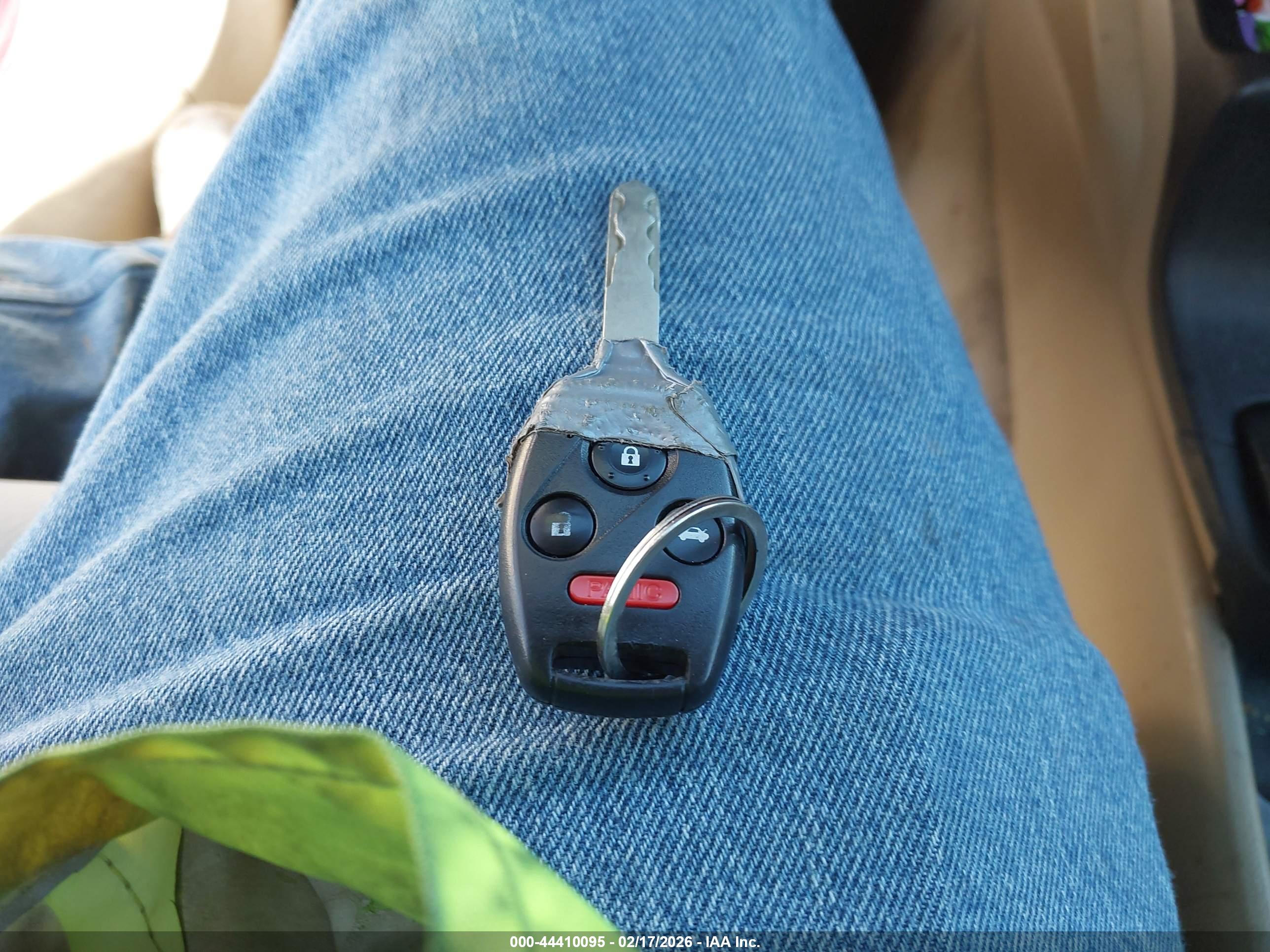 HONDA CIVIC image 11