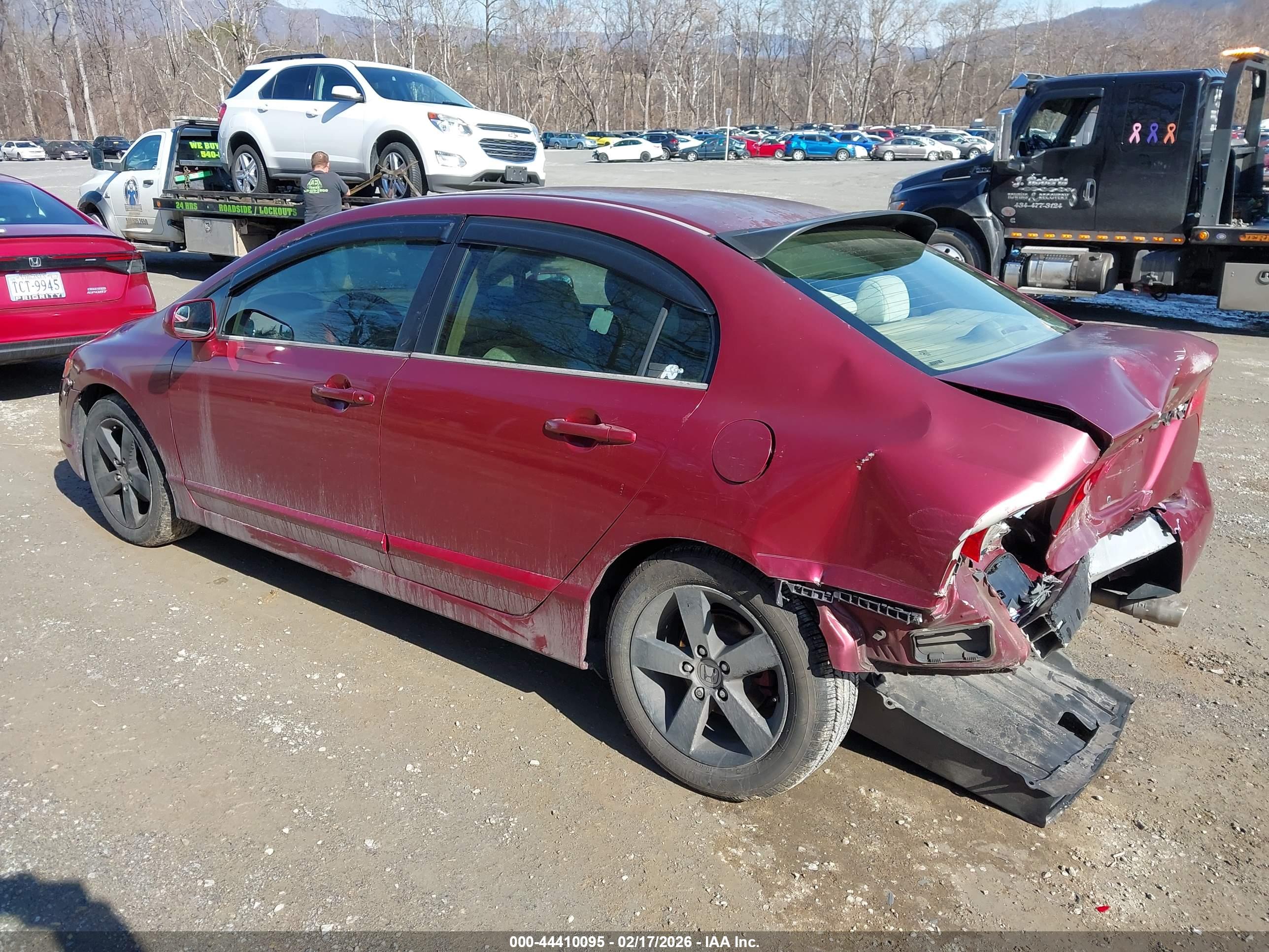 HONDA CIVIC image 3