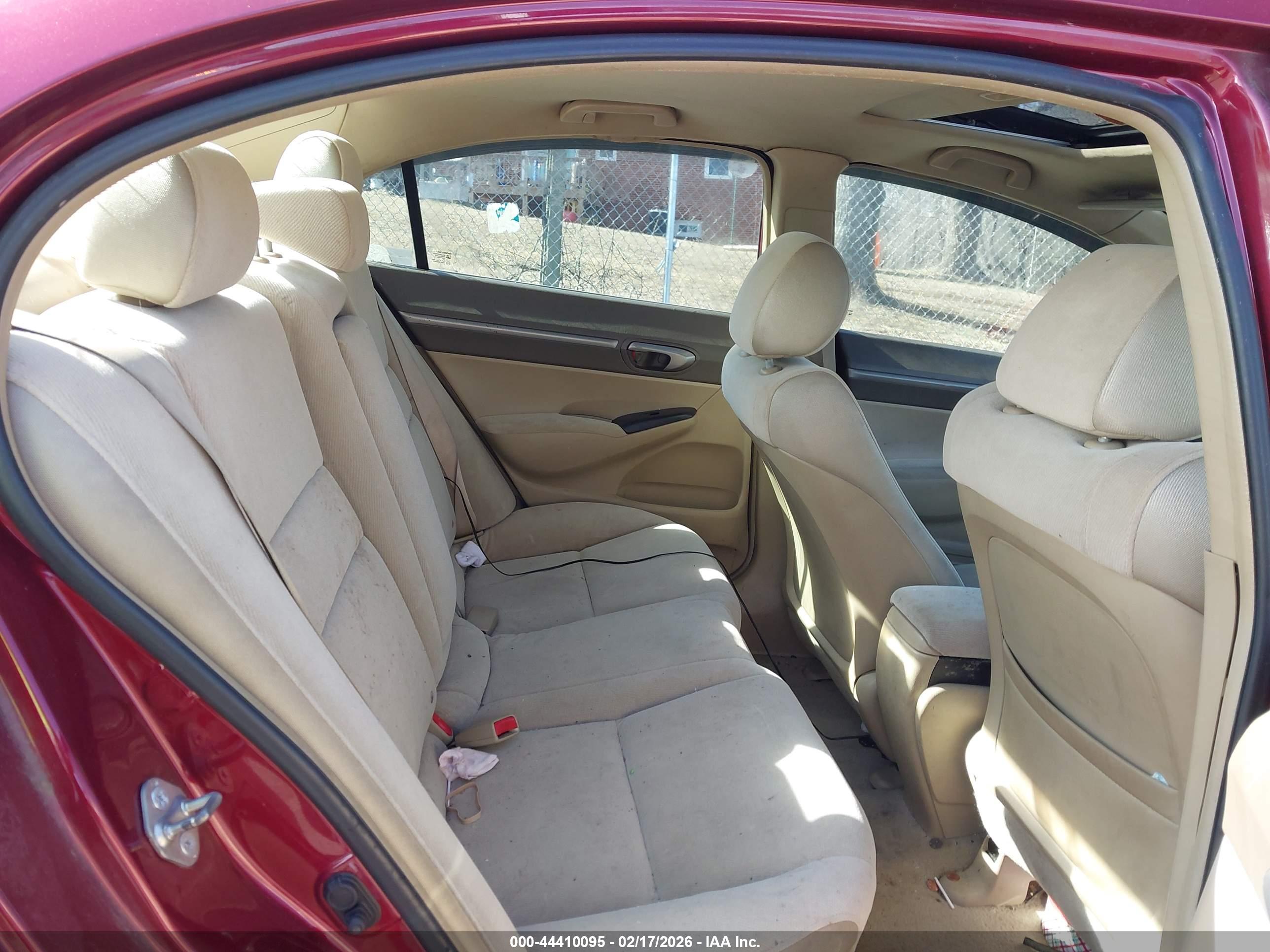 HONDA CIVIC image 8