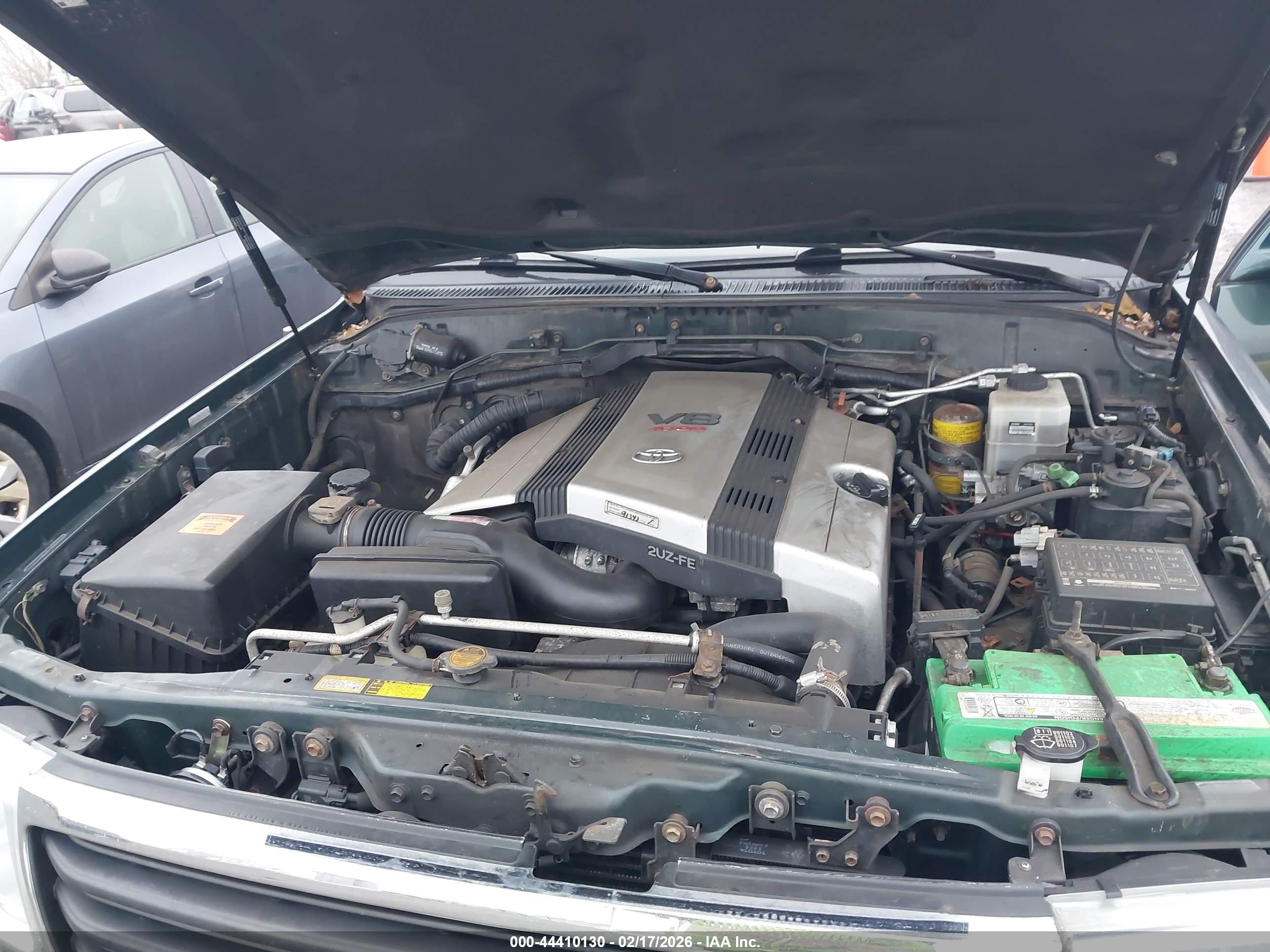TOYOTA LAND image 10