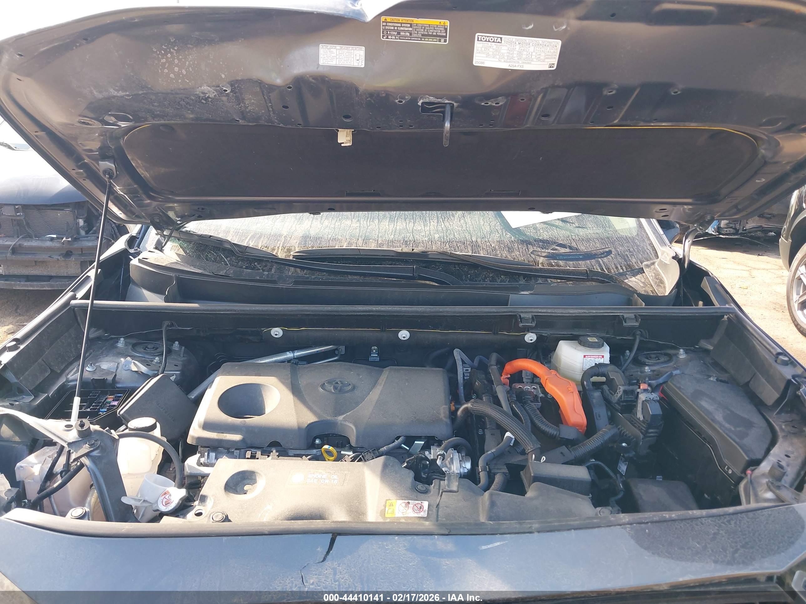 TOYOTA RAV4 image 10