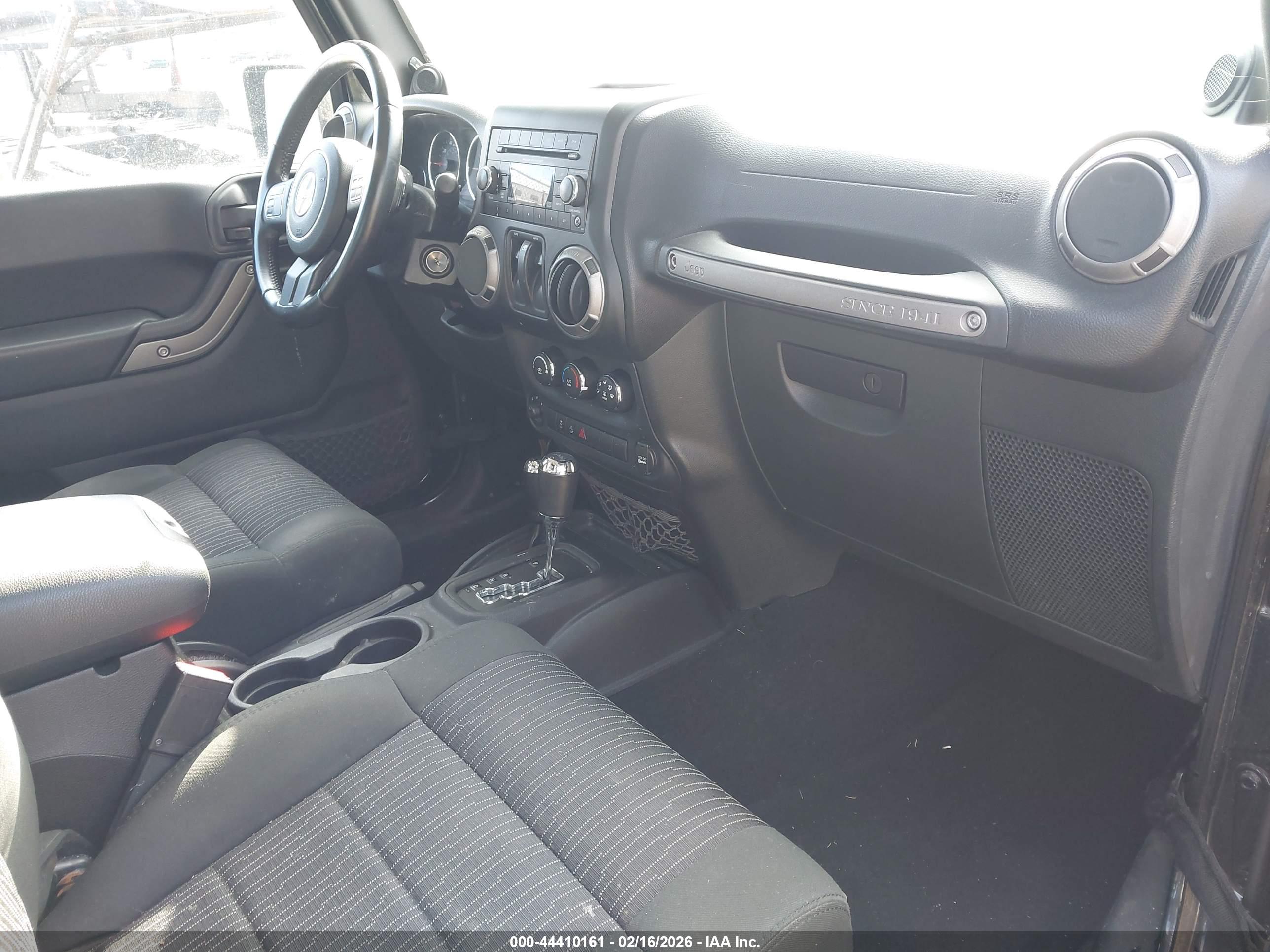 JEEP WRANGLER image 5