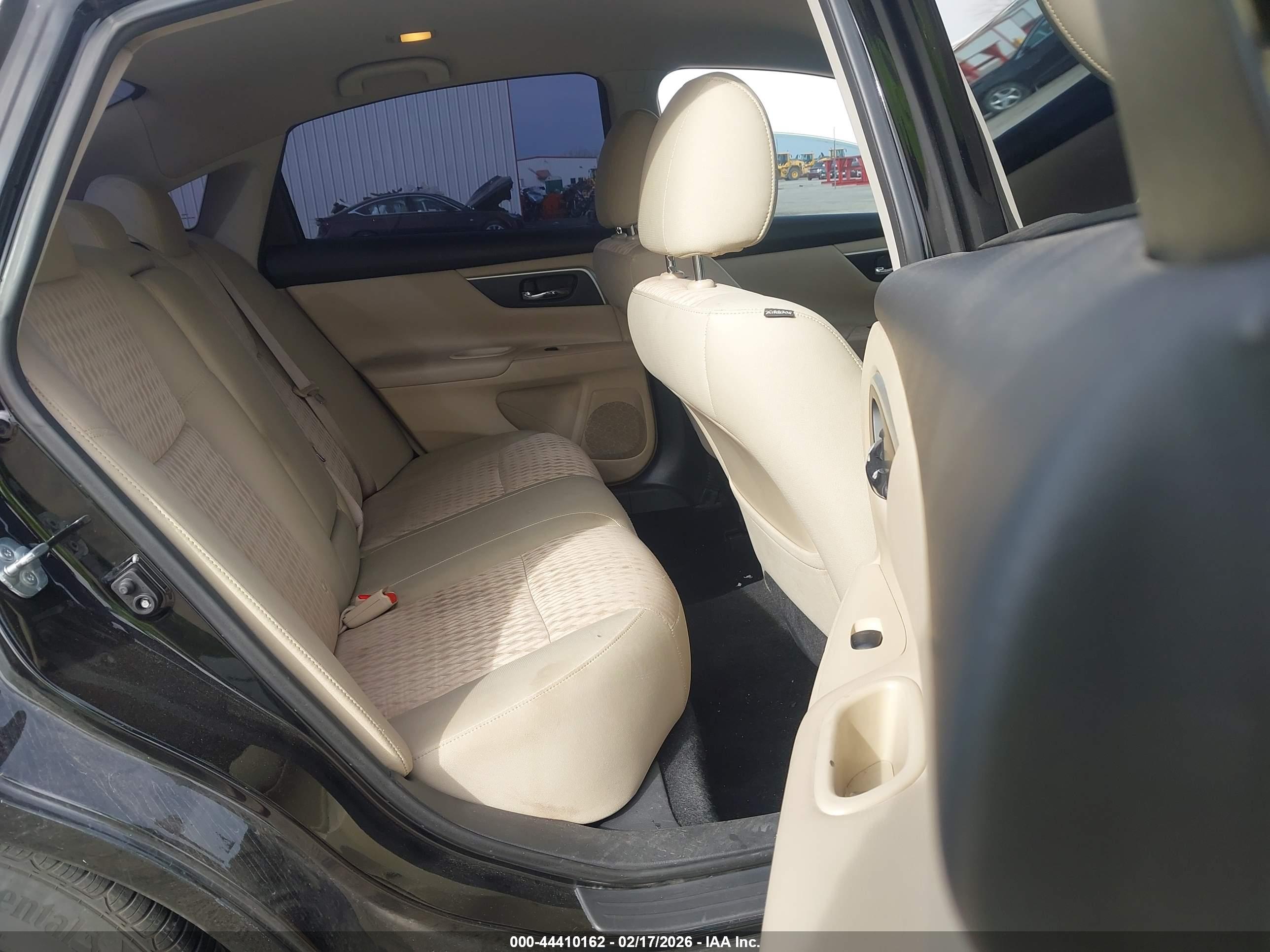 NISSAN ALTIMA image 8