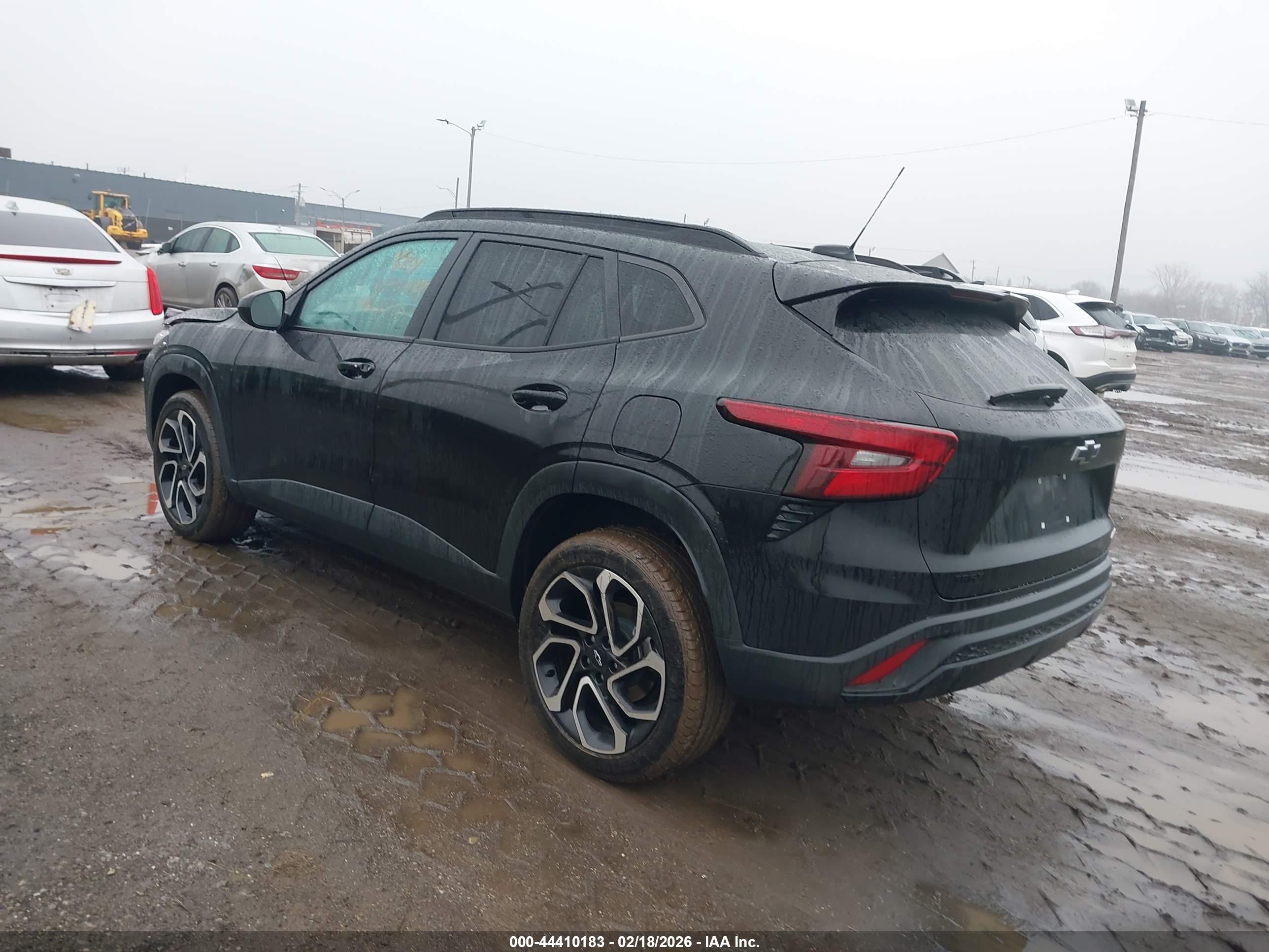 CHEVROLET TRAX image 3