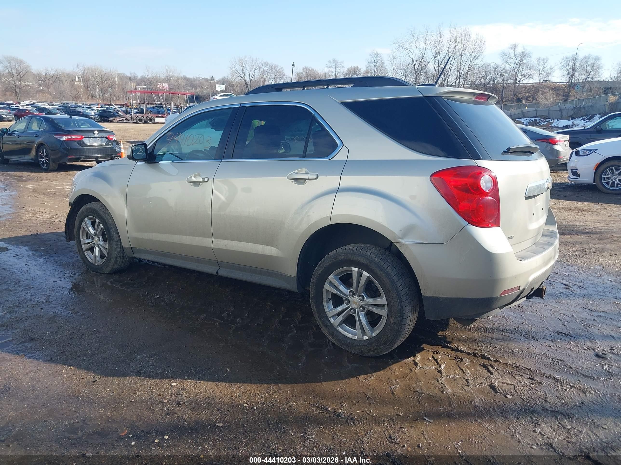 CHEVROLET EQUINOX image 3