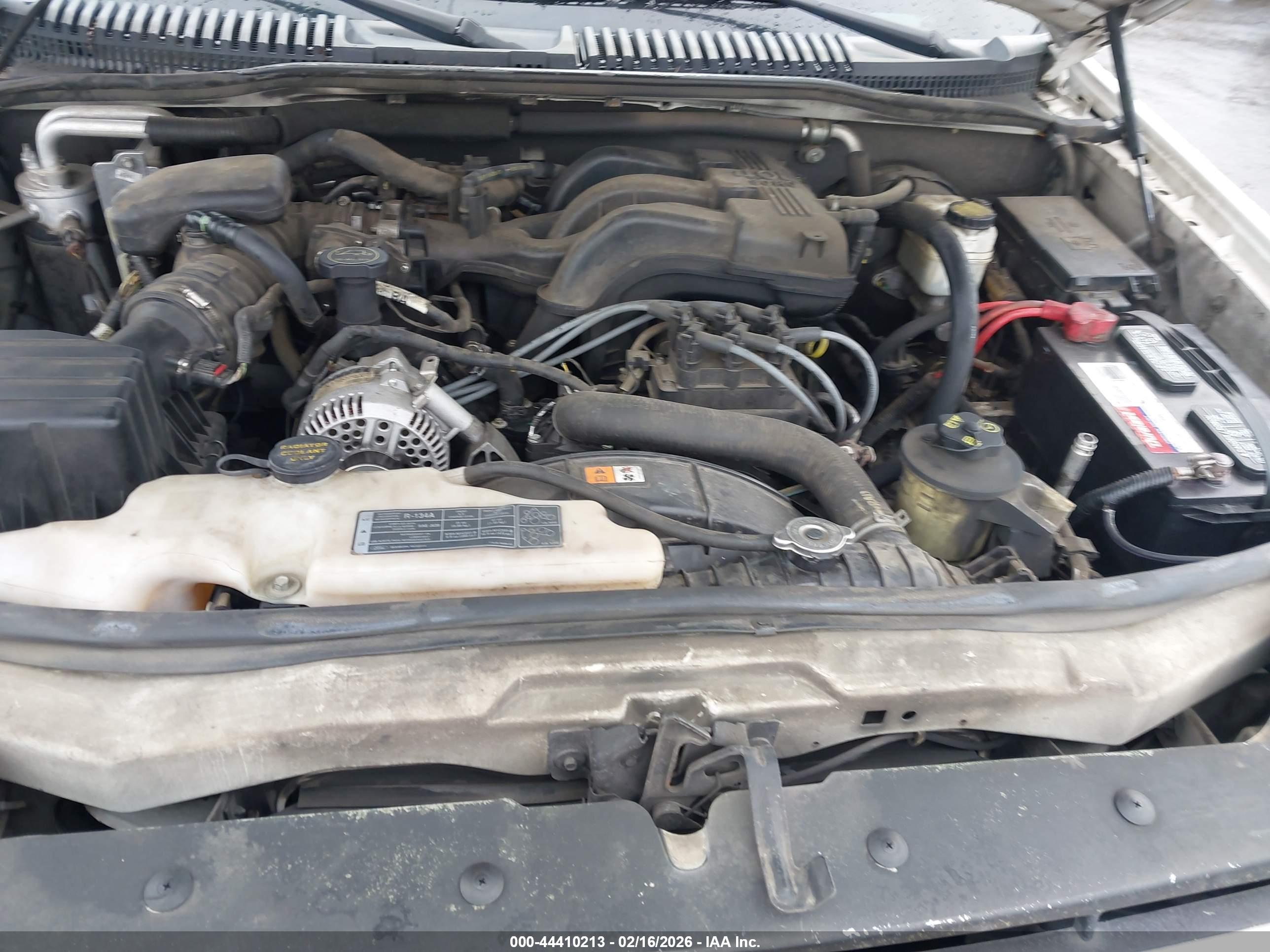 FORD EXPLORER image 10