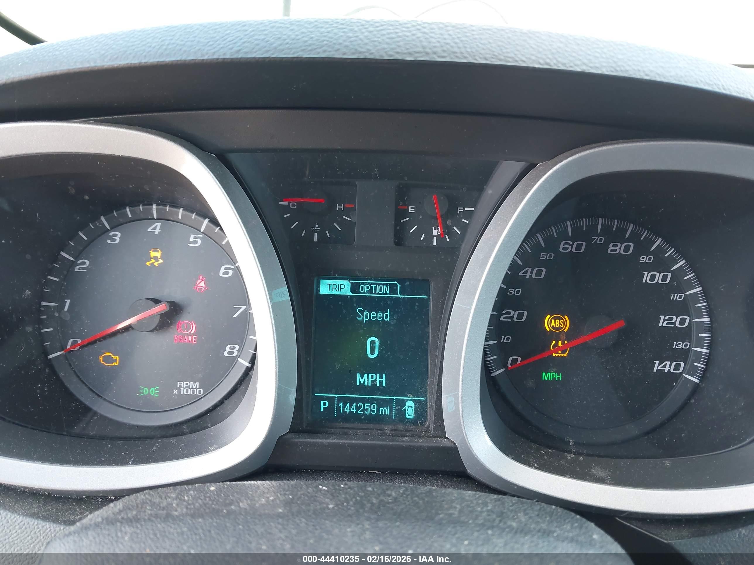 CHEVROLET EQUINOX image 7