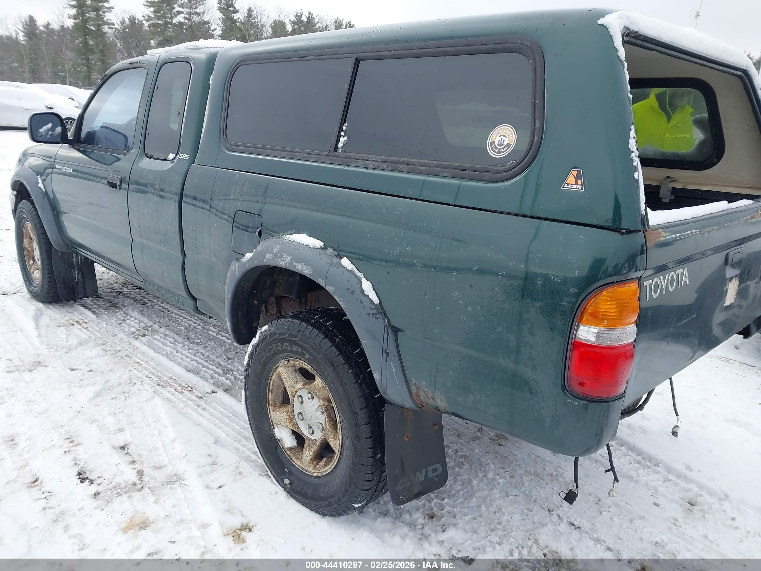 TOYOTA TACOMA image 3