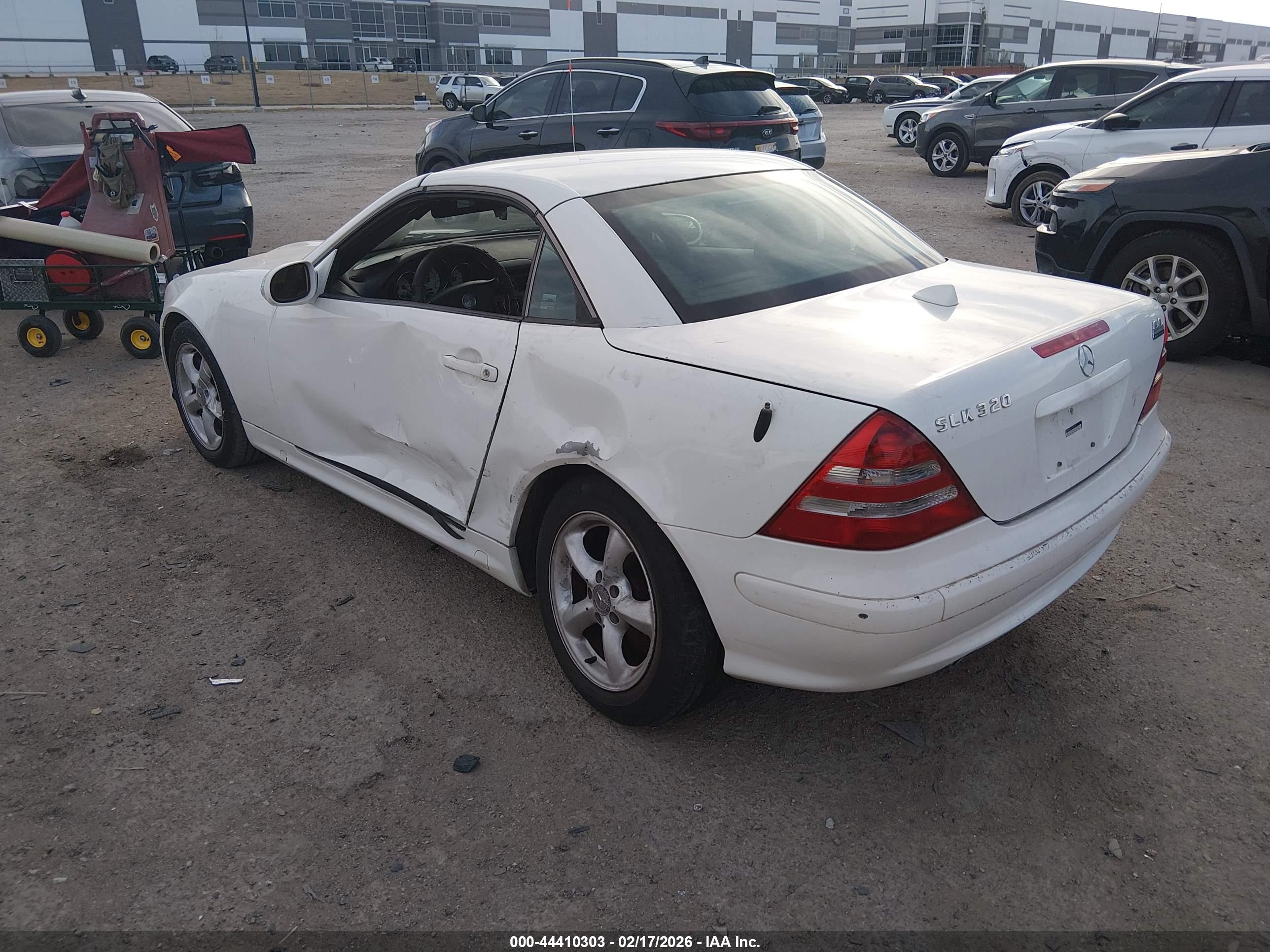 MERCEDES-BENZ SLK image 3