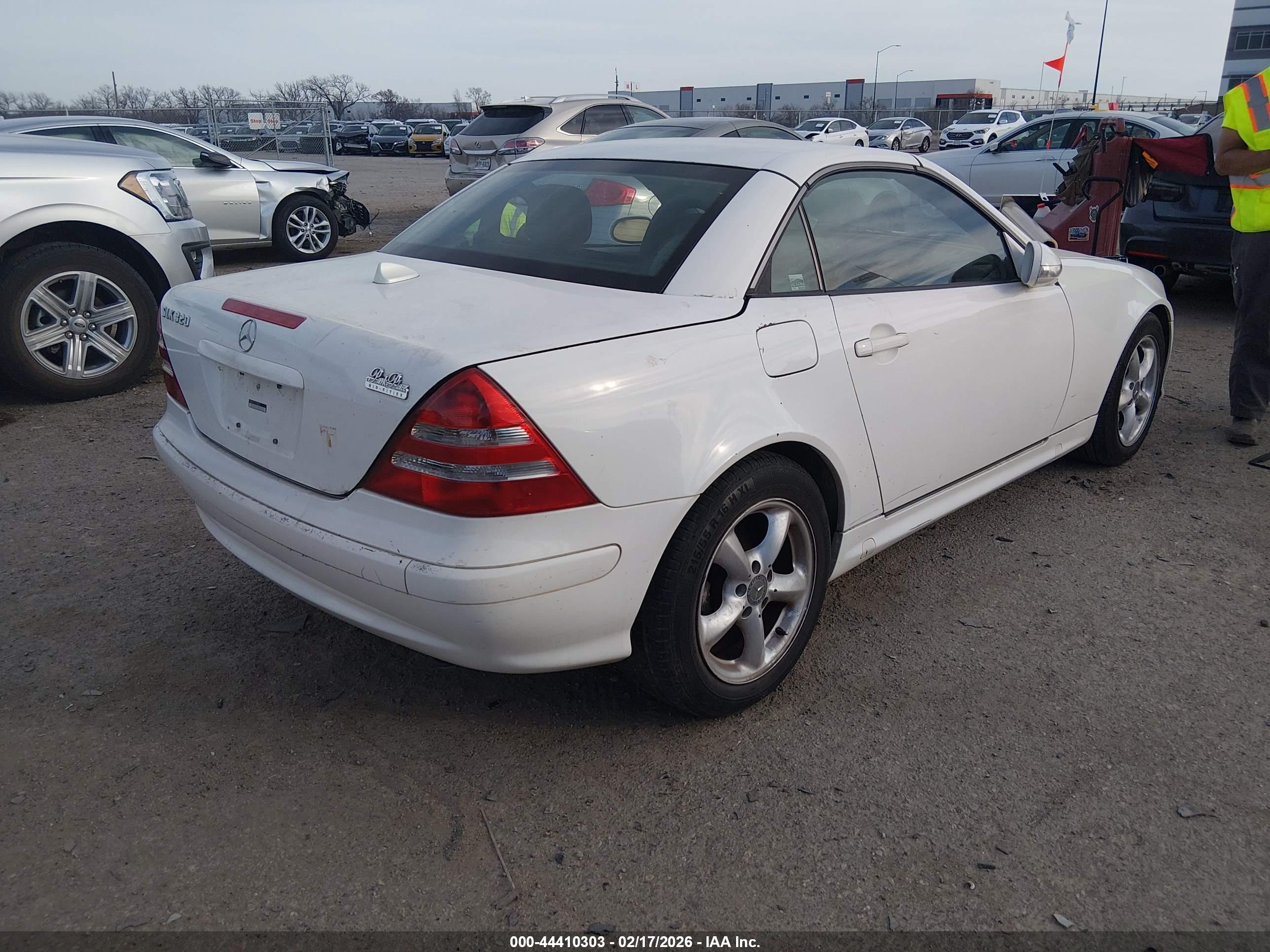 MERCEDES-BENZ SLK image 4