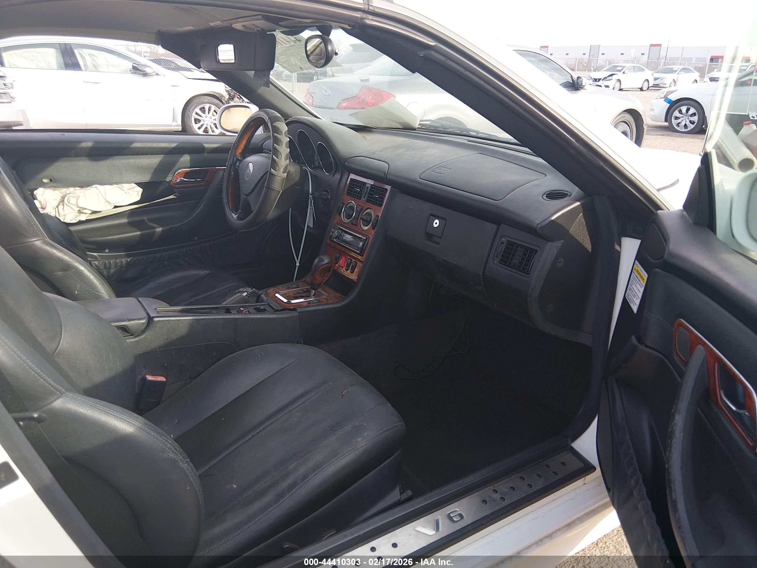 MERCEDES-BENZ SLK image 5