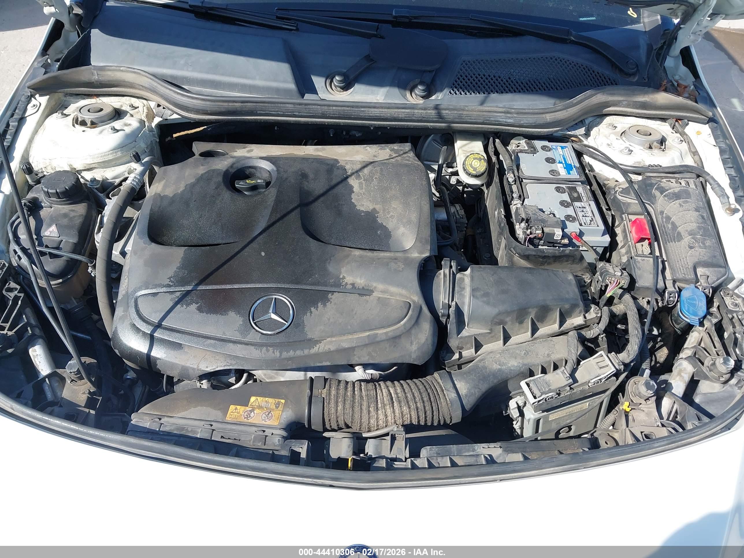MERCEDES-BENZ CLA image 10