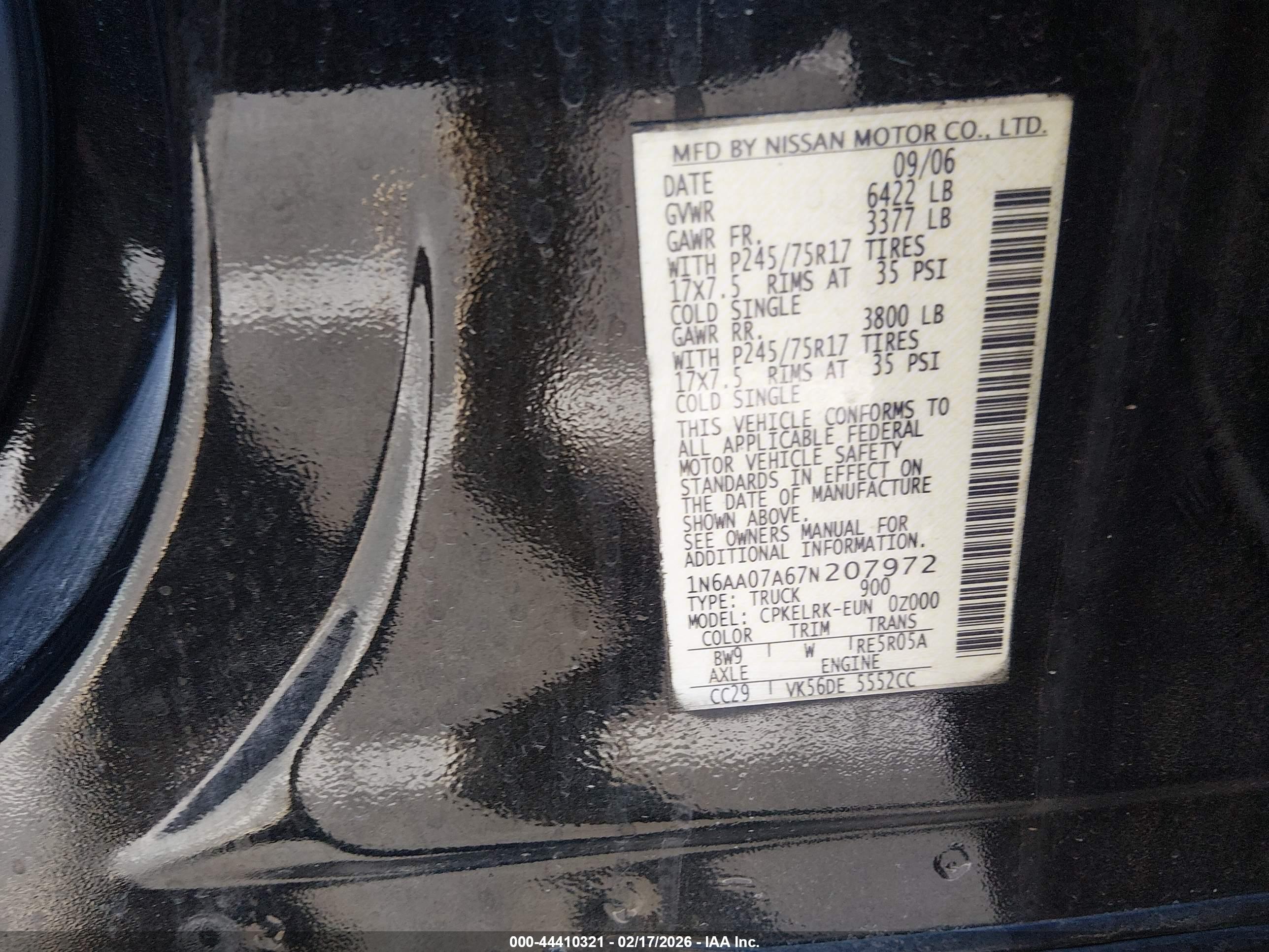 NISSAN TITAN image 9