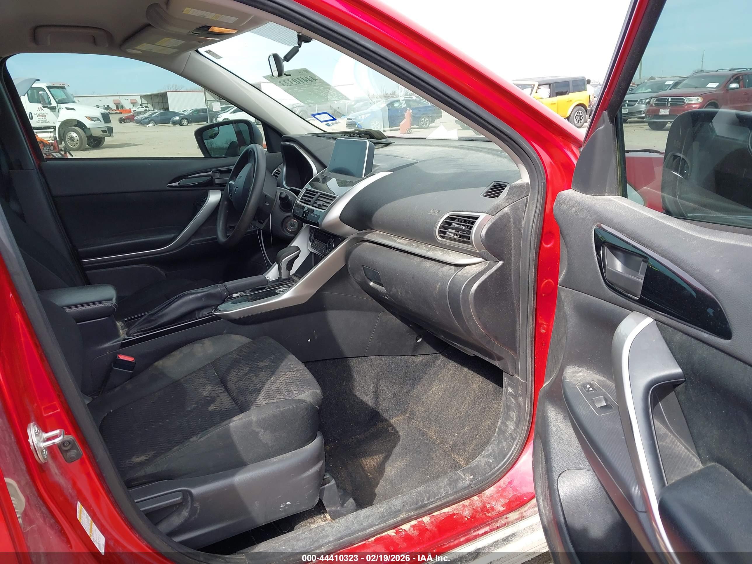 MITSUBISHI ECLIPSE image 5