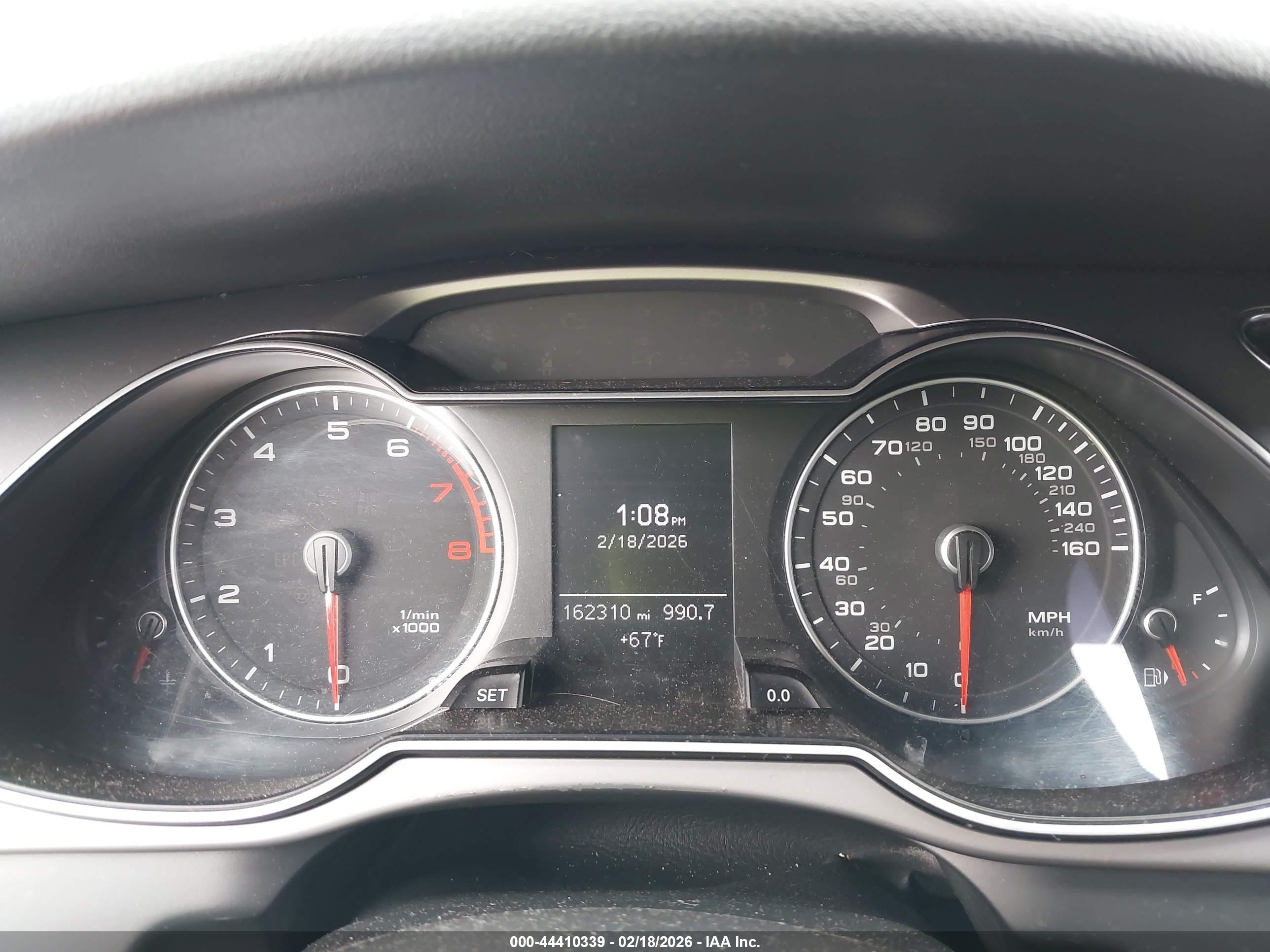 AUDI A4 image 7