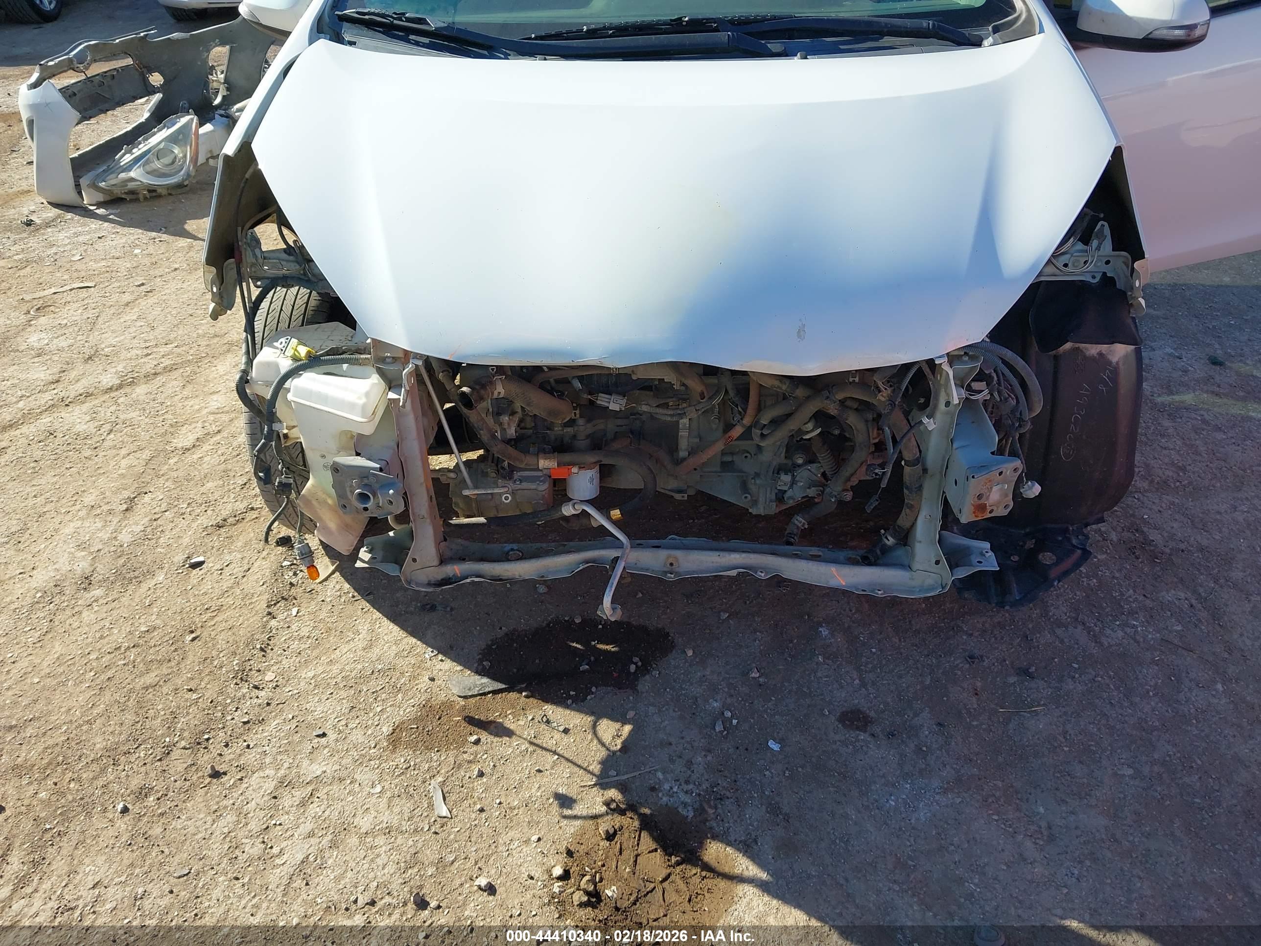 TOYOTA PRIUS image 6