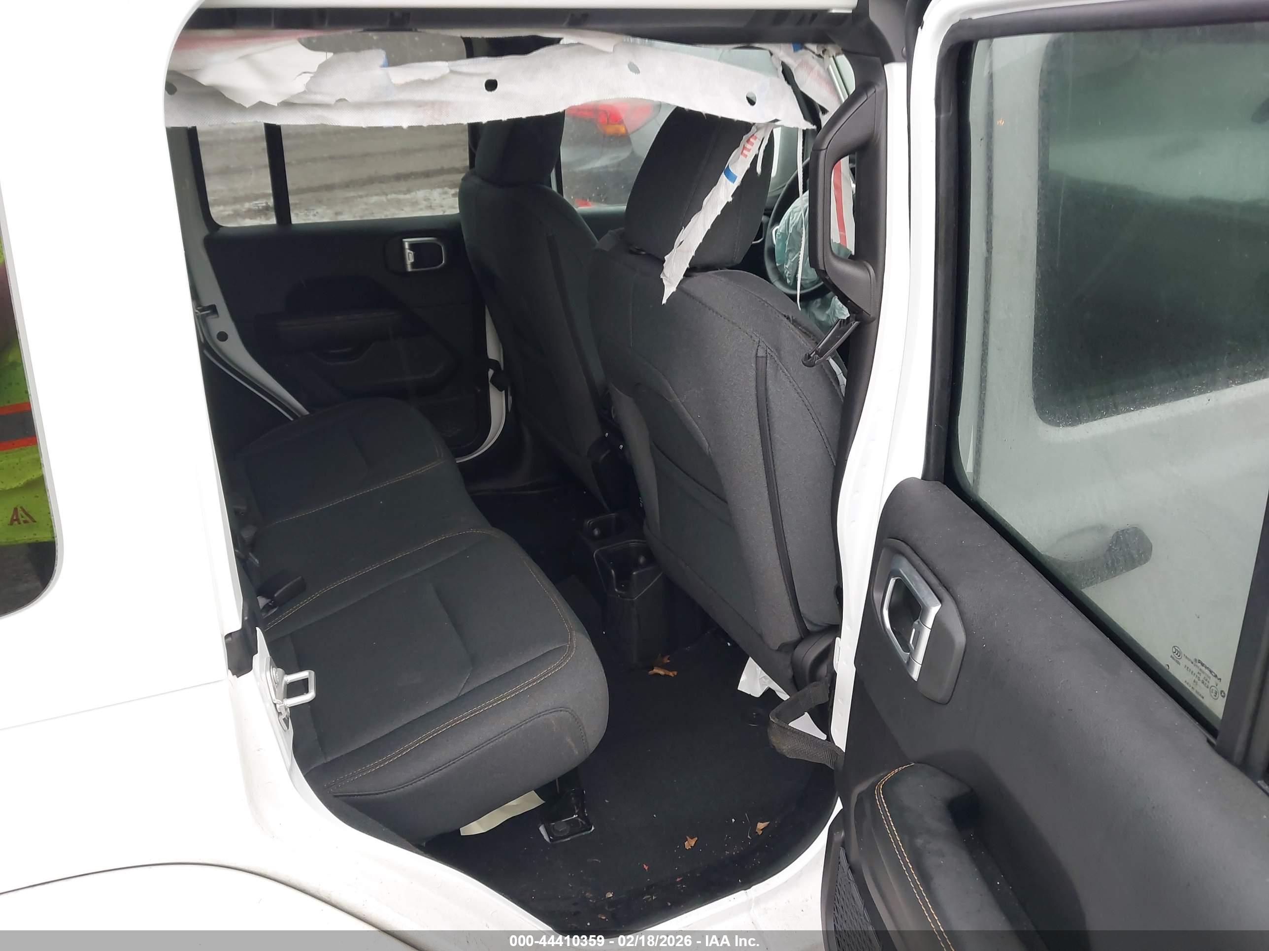 JEEP WRANGLER image 8