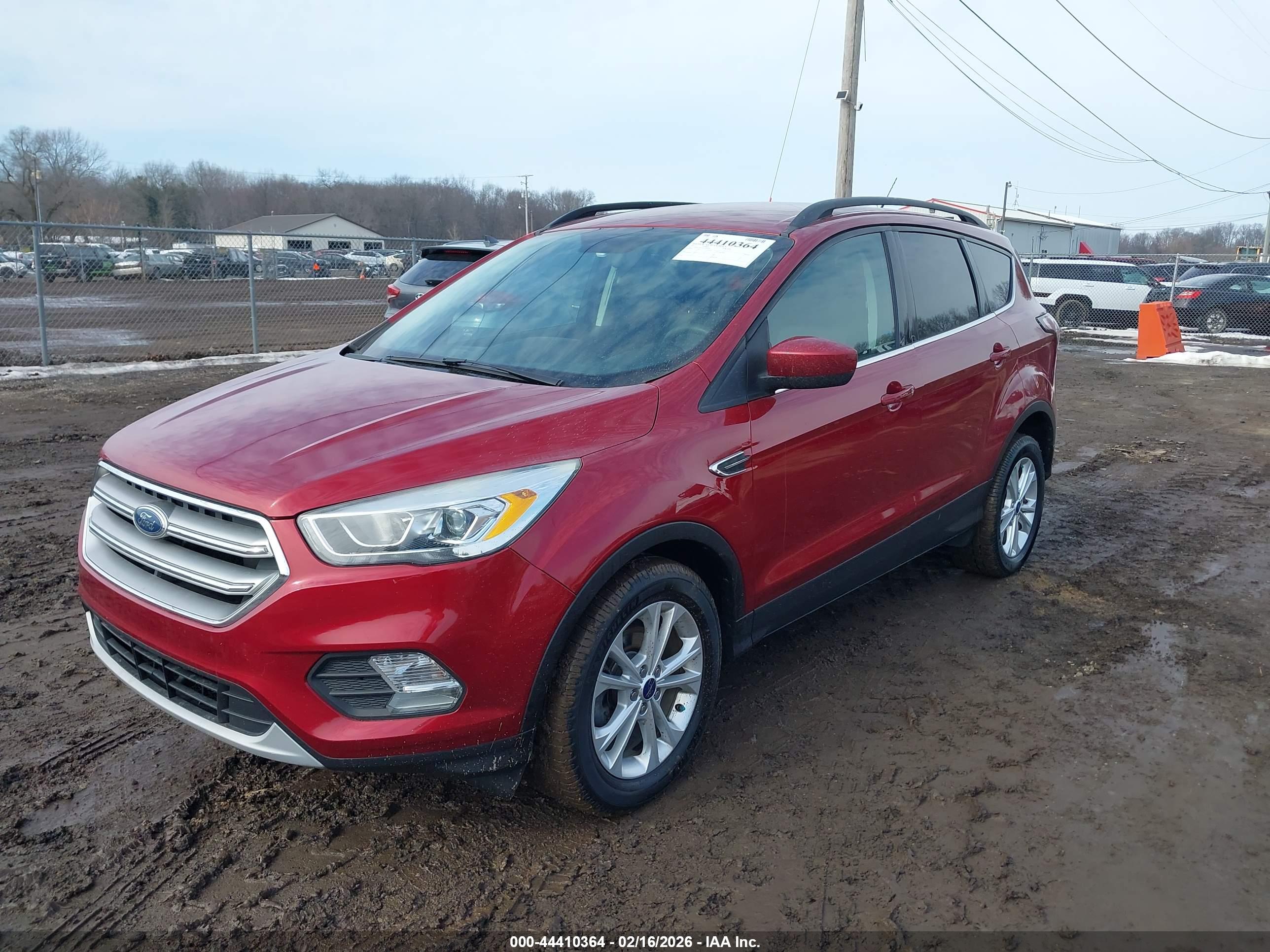FORD ESCAPE image 2