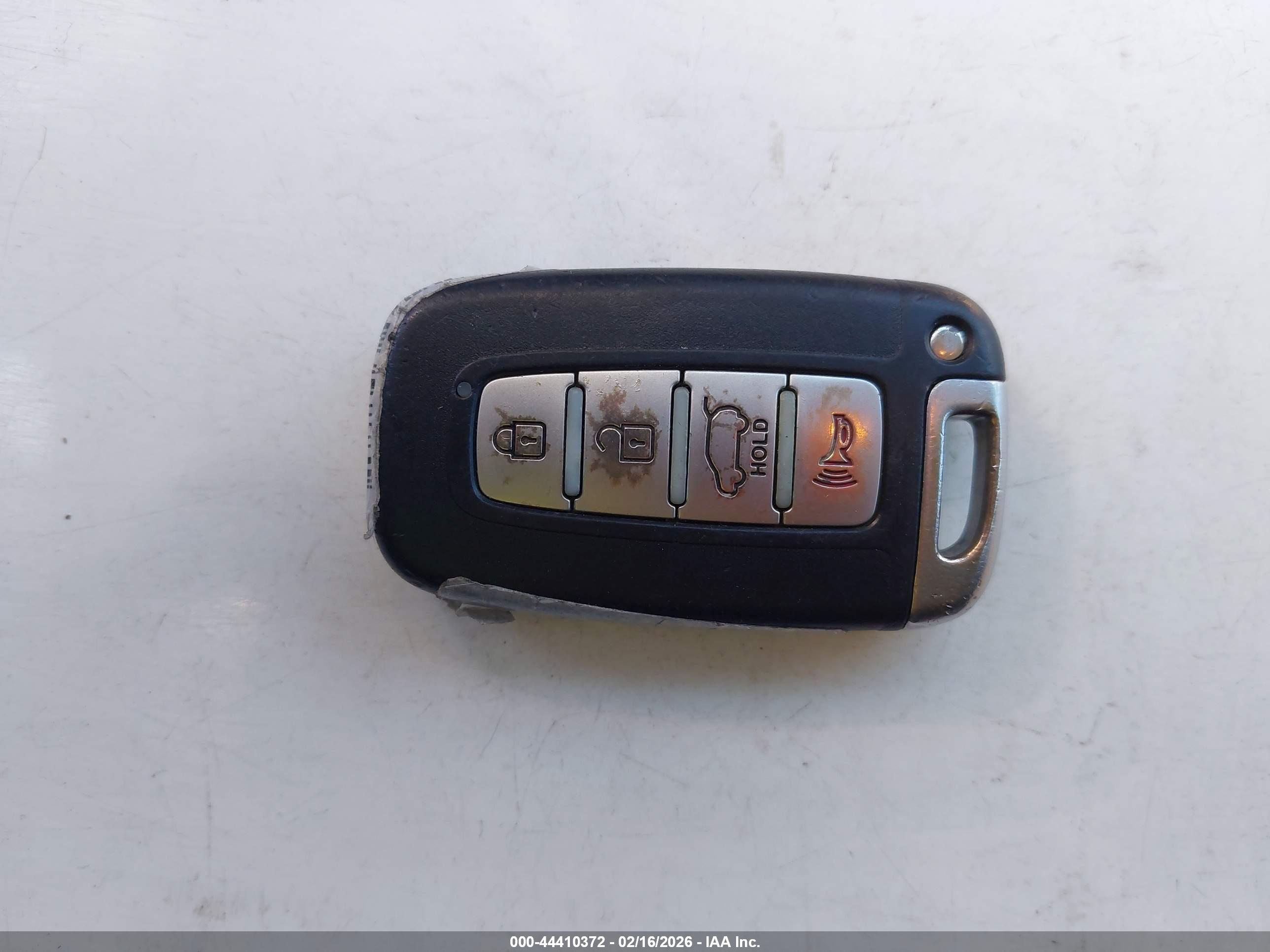 KIA SORENTO image 11