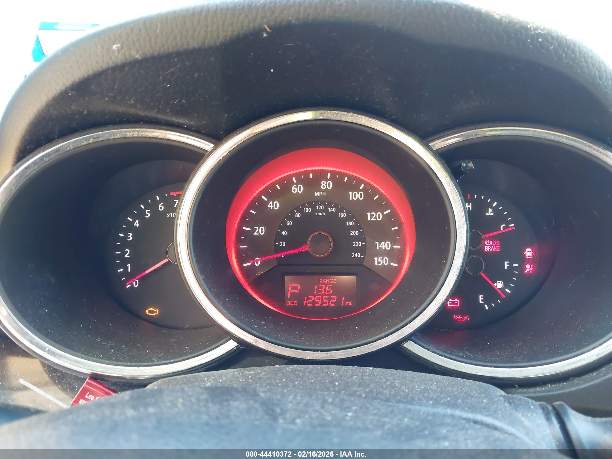 KIA SORENTO image 7