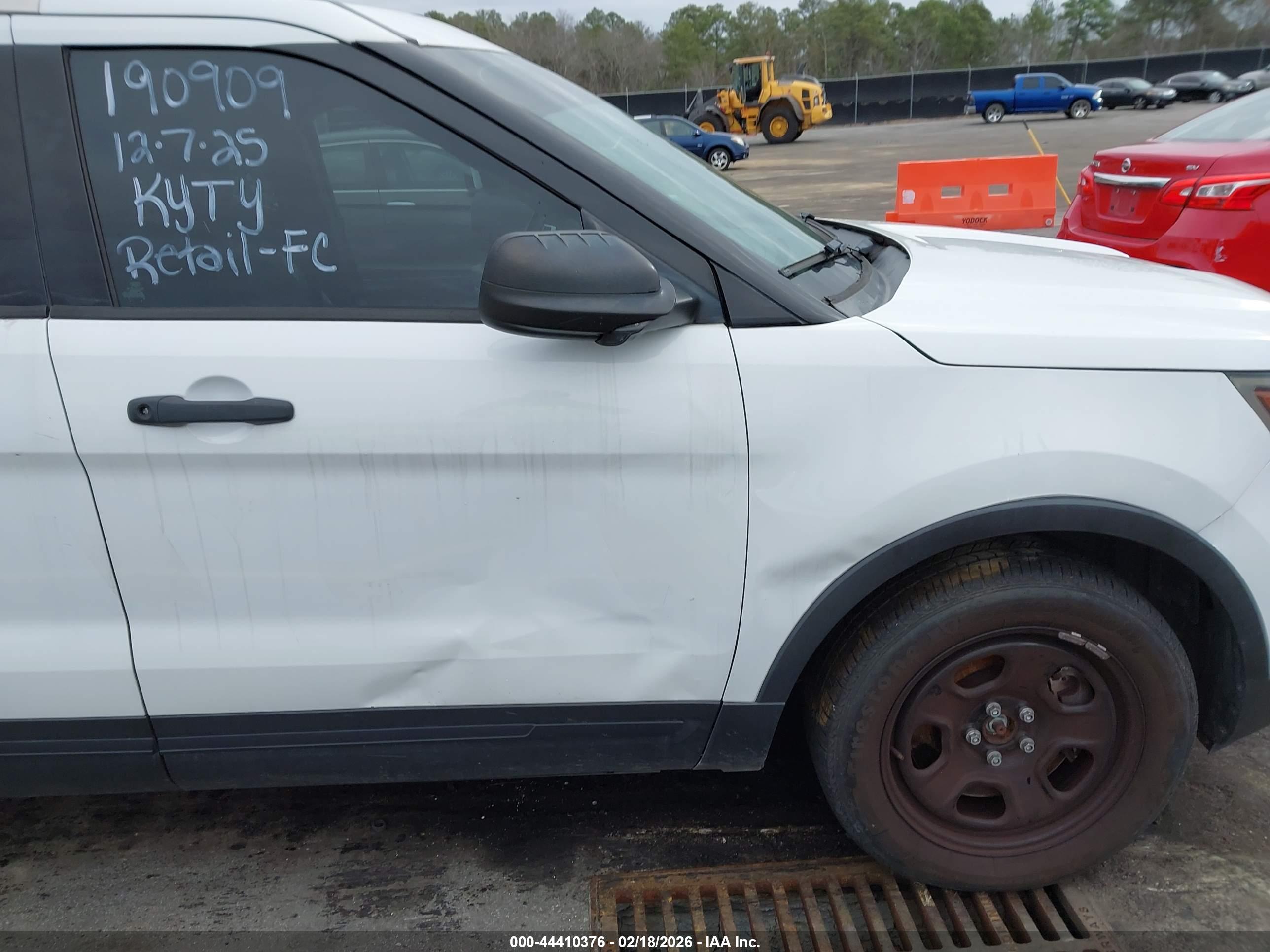 FORD UTILITY image 6