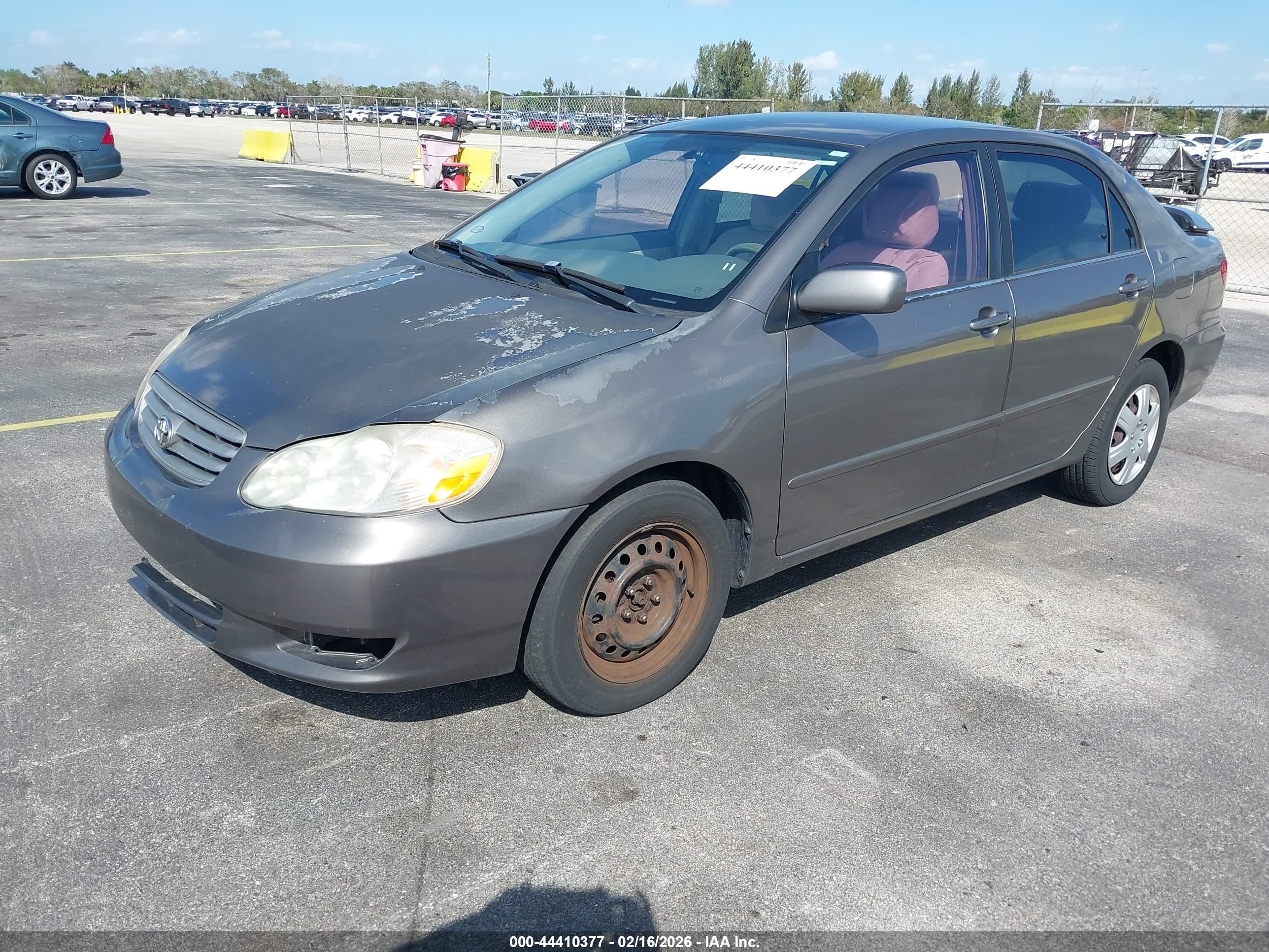 TOYOTA COROLLA image 2