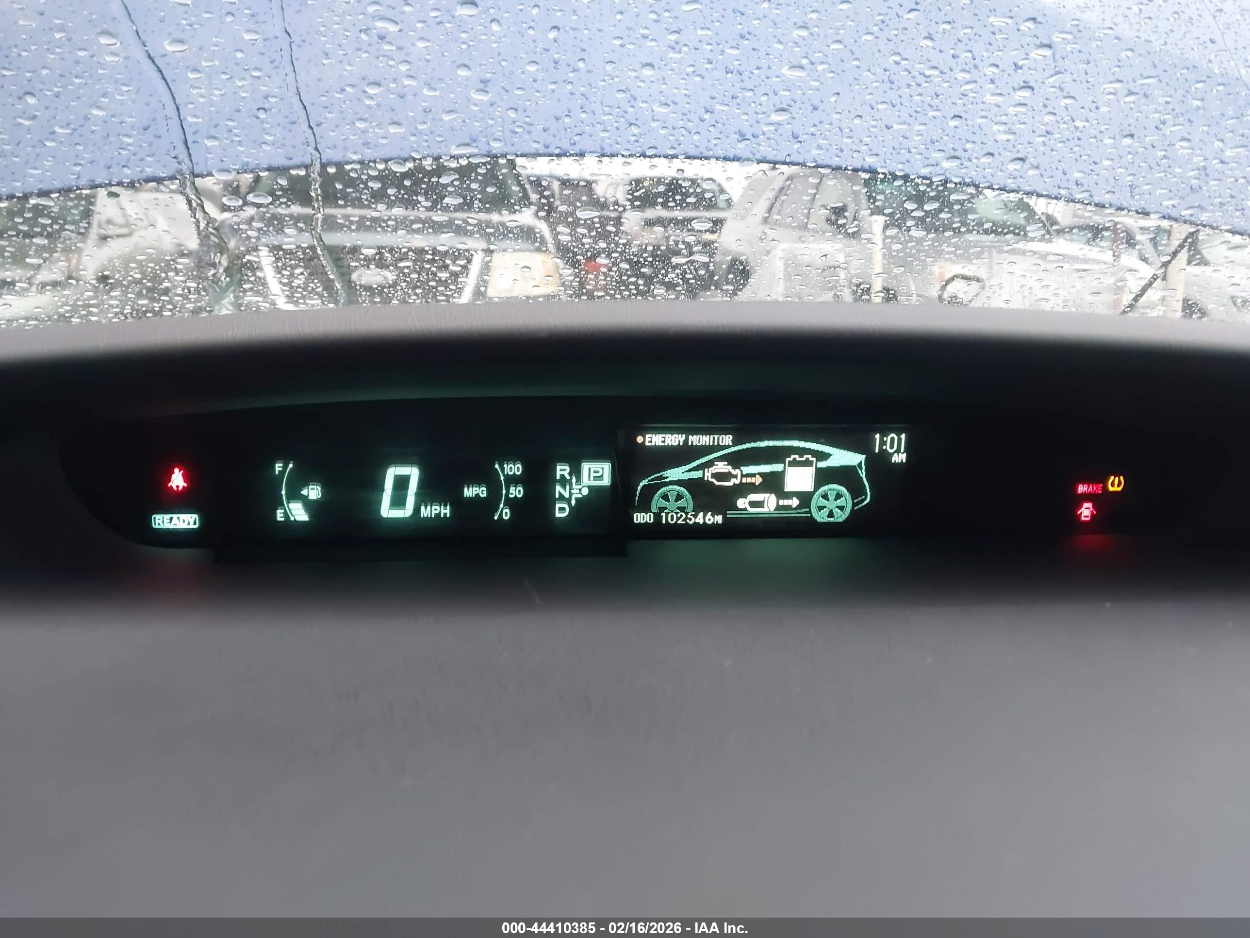 TOYOTA PRIUS image 7