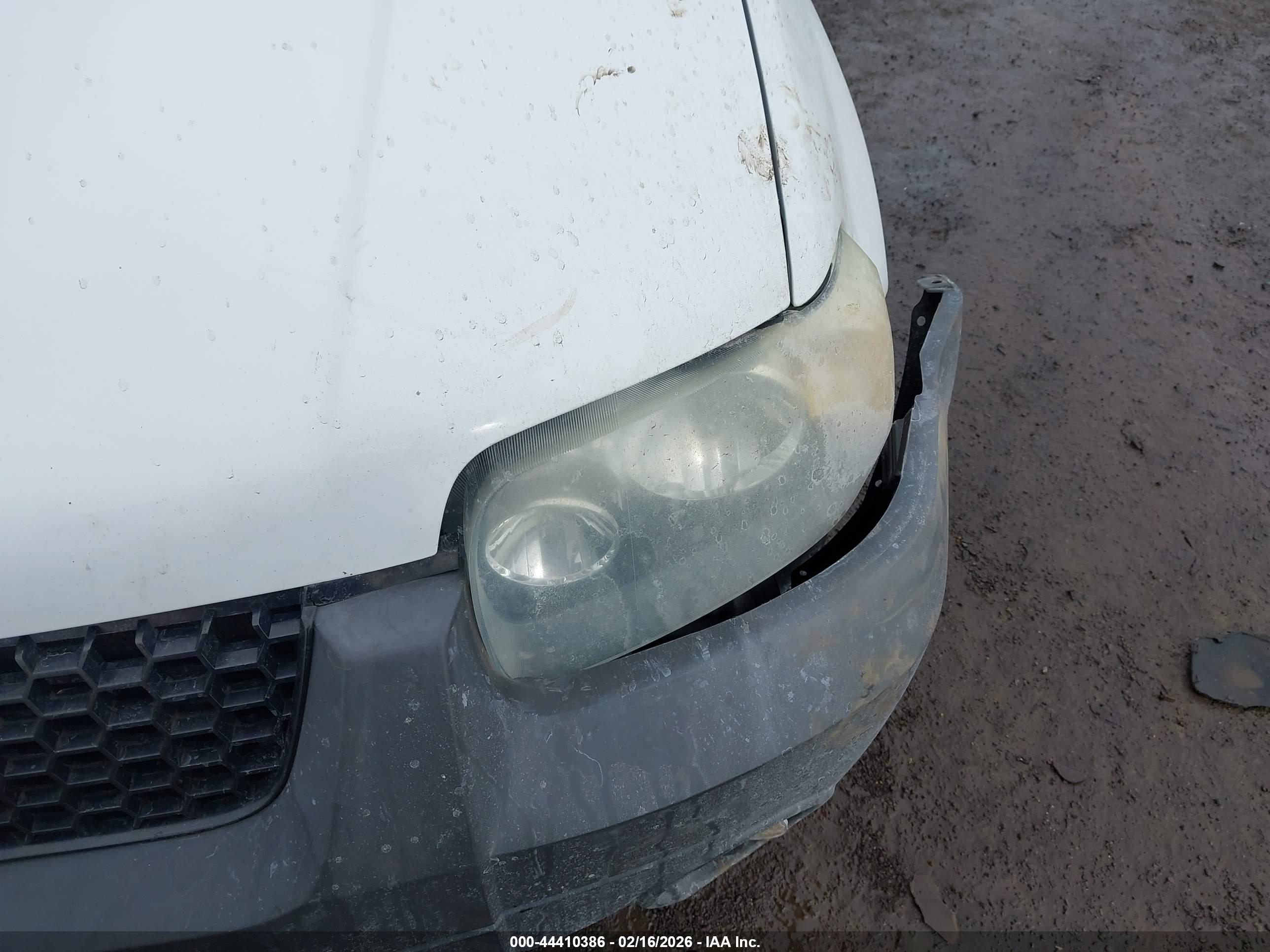 FORD ESCAPE image 6