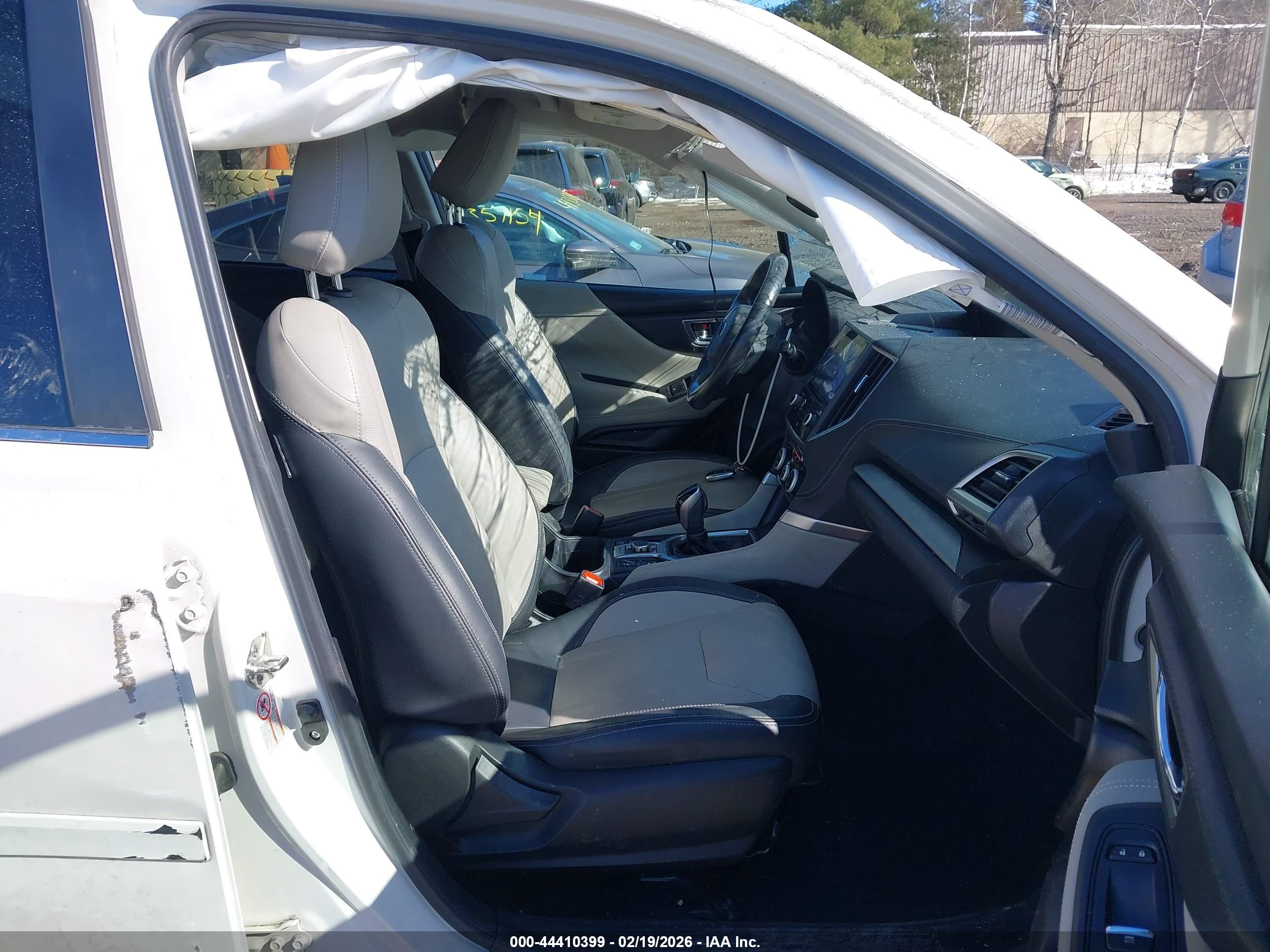 SUBARU FORESTER image 5