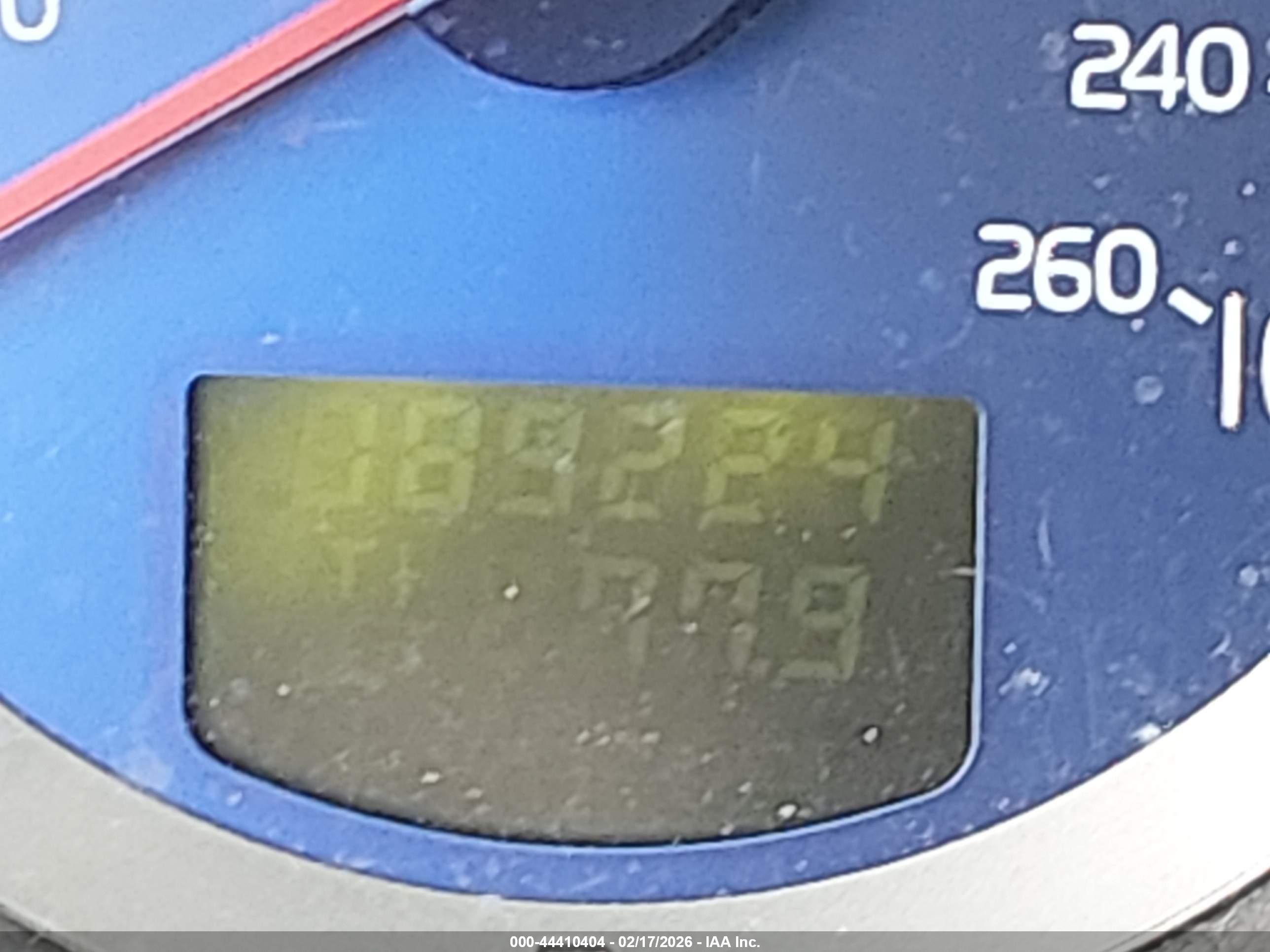 VOLVO S60 image 7