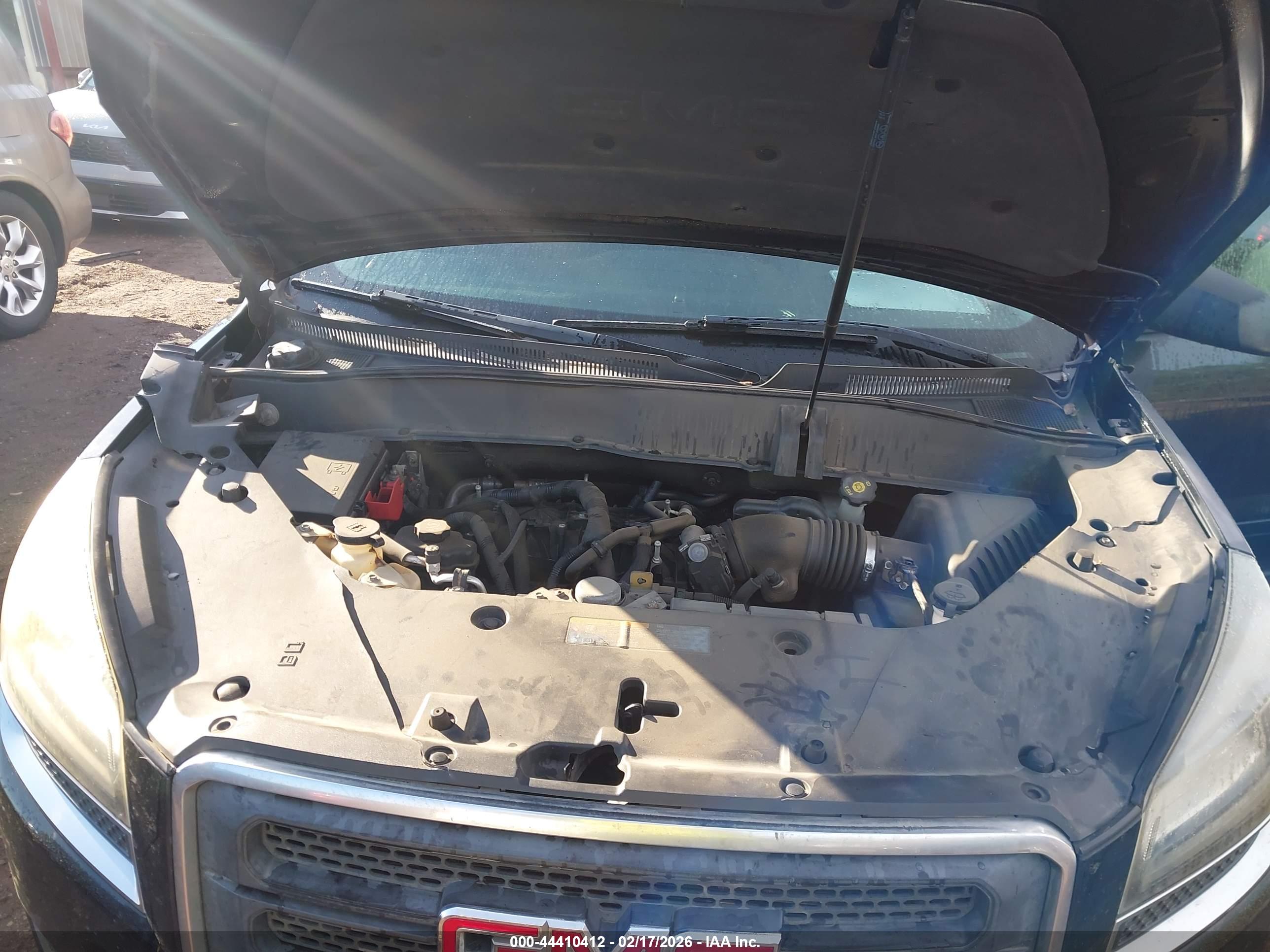 GMC ACADIA image 10