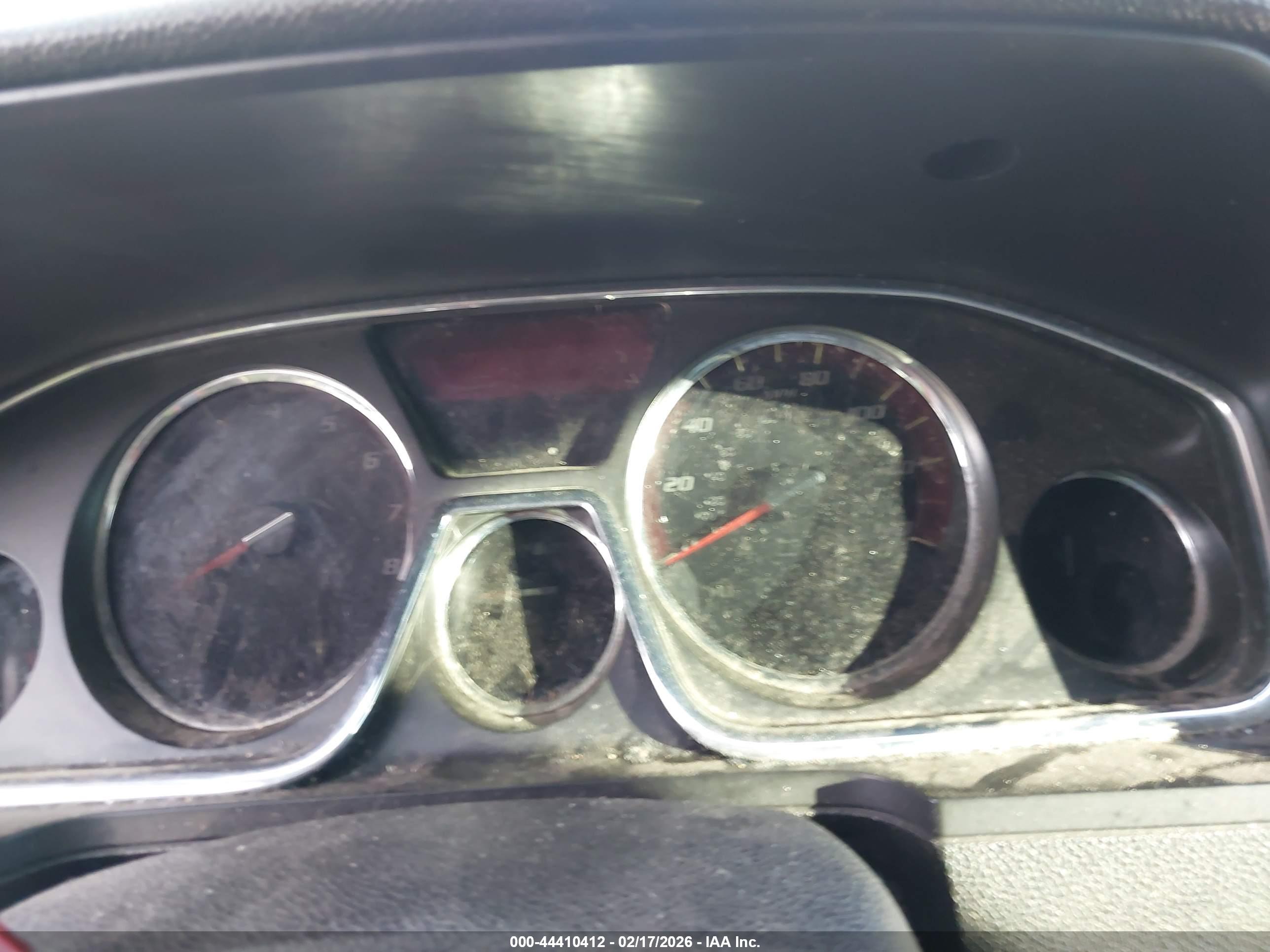 GMC ACADIA image 7