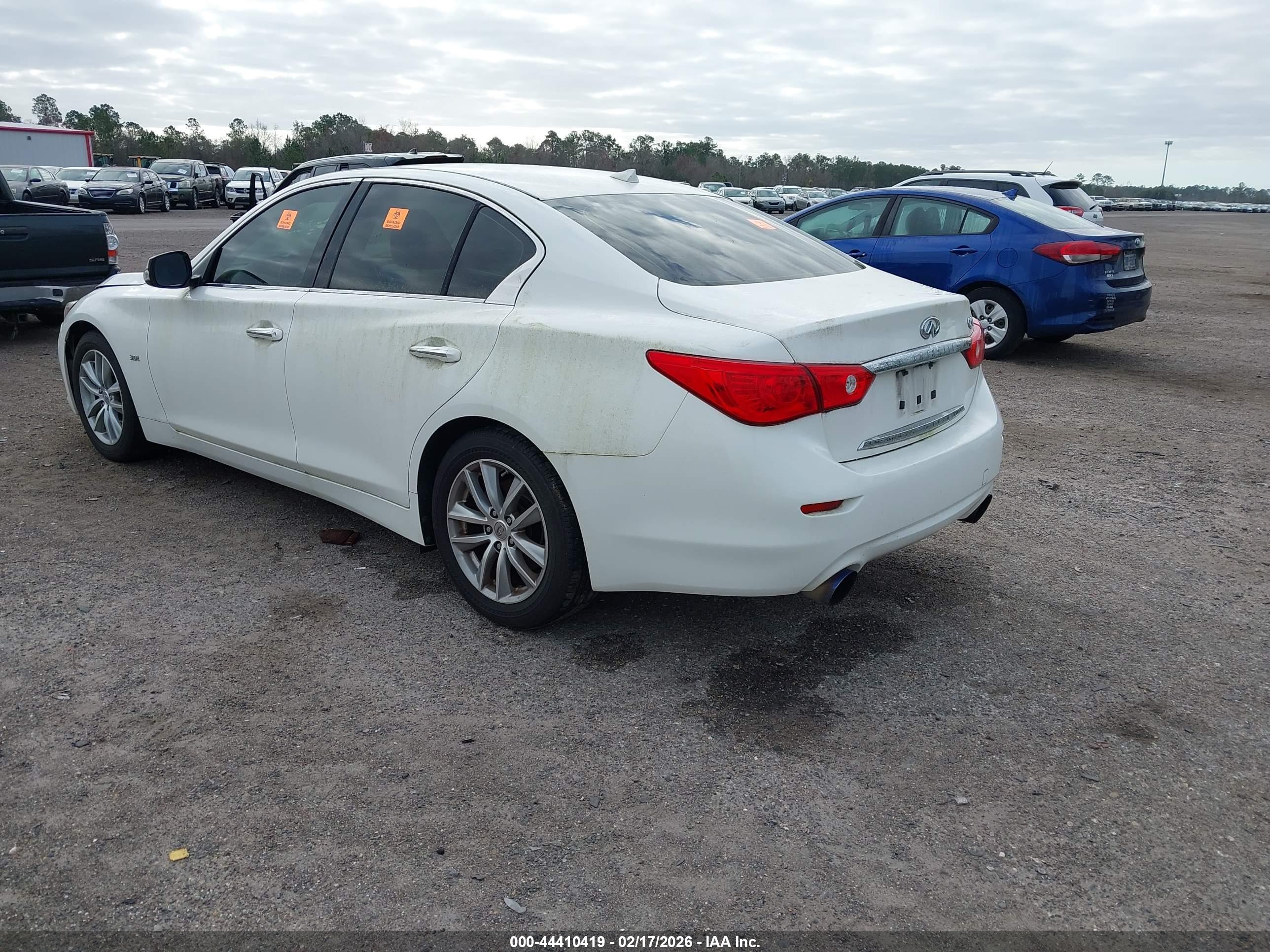INFINITI Q50 image 3
