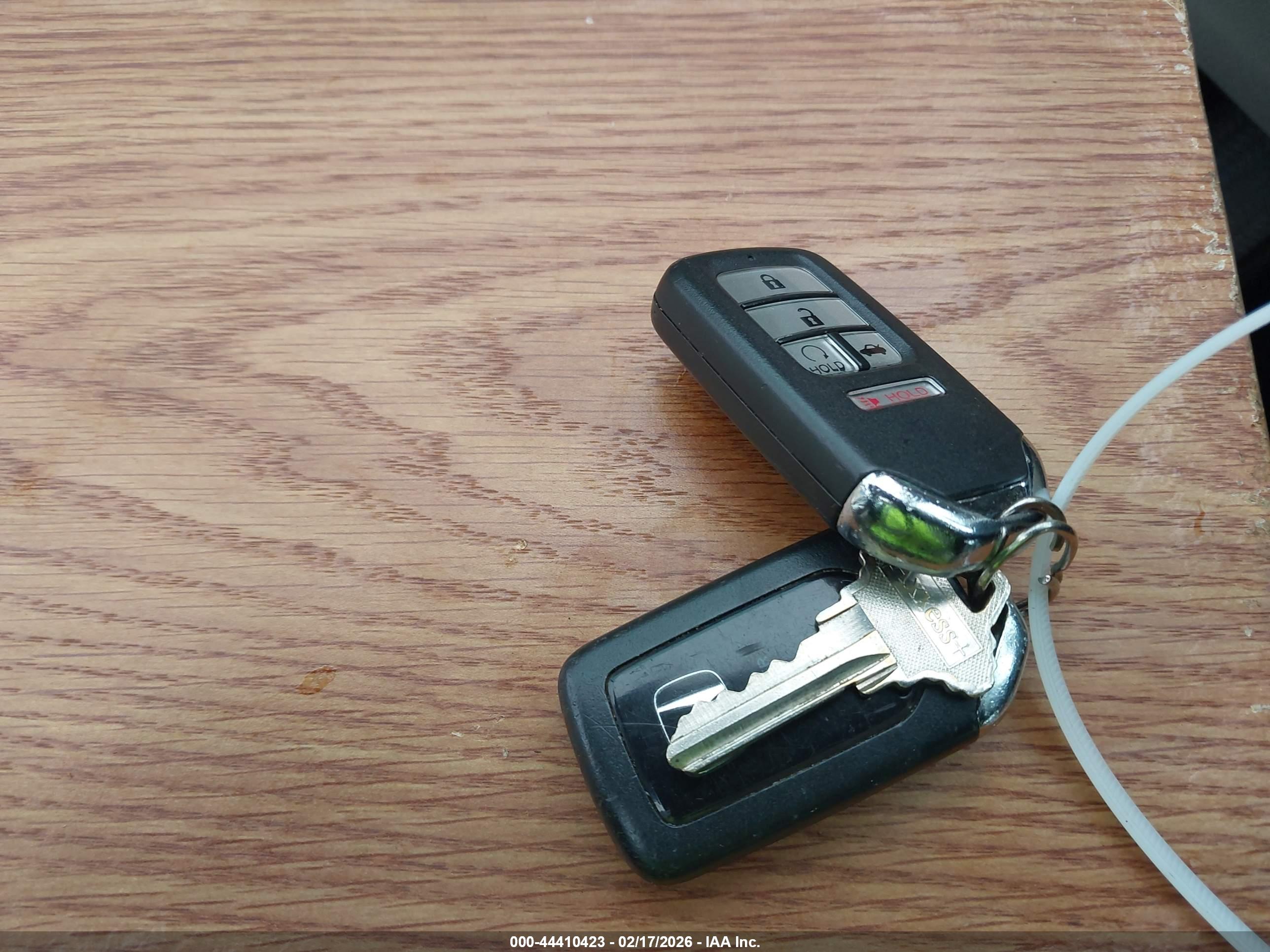 HONDA ACCORD image 11