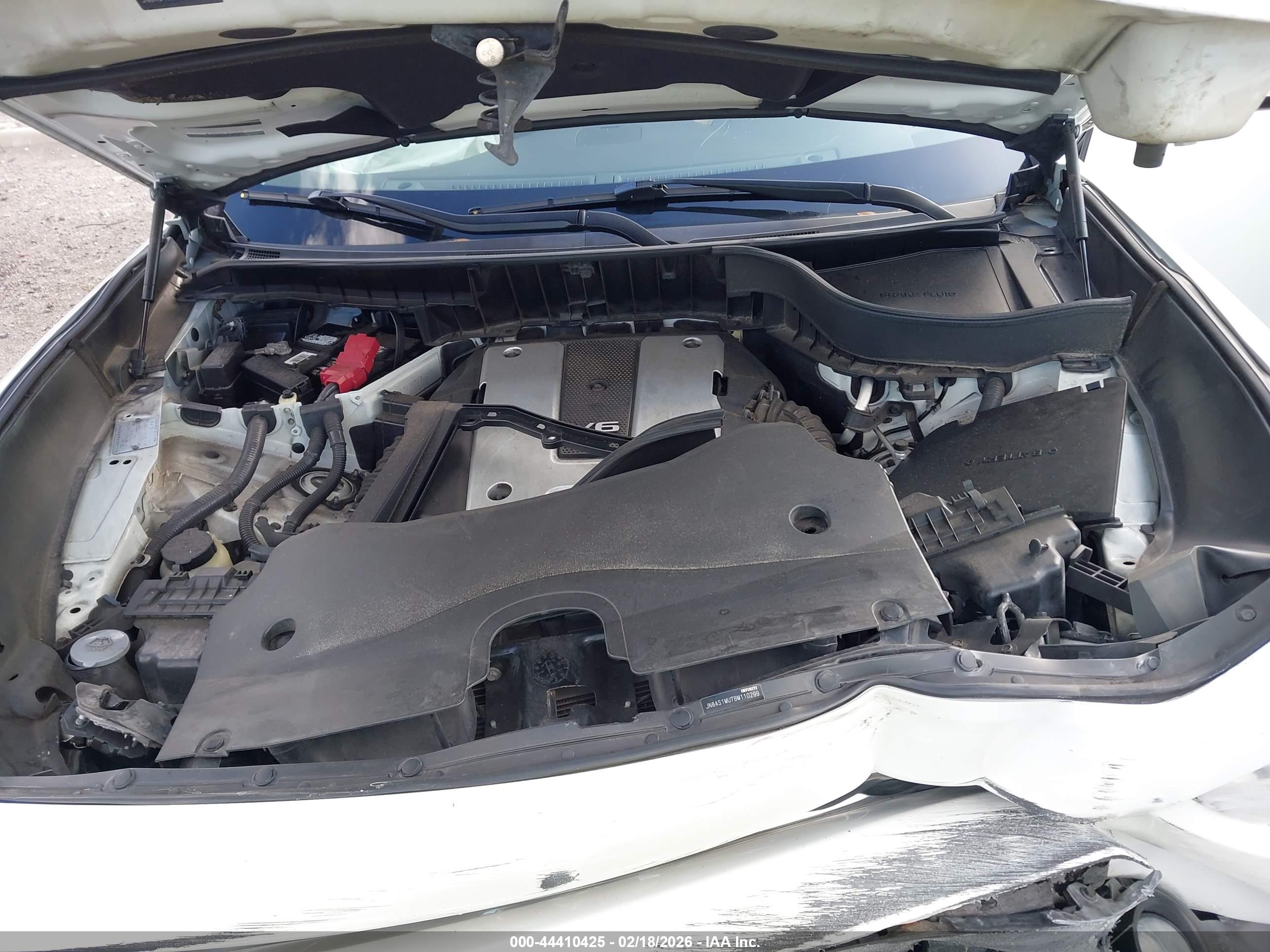 INFINITI FX35 image 10