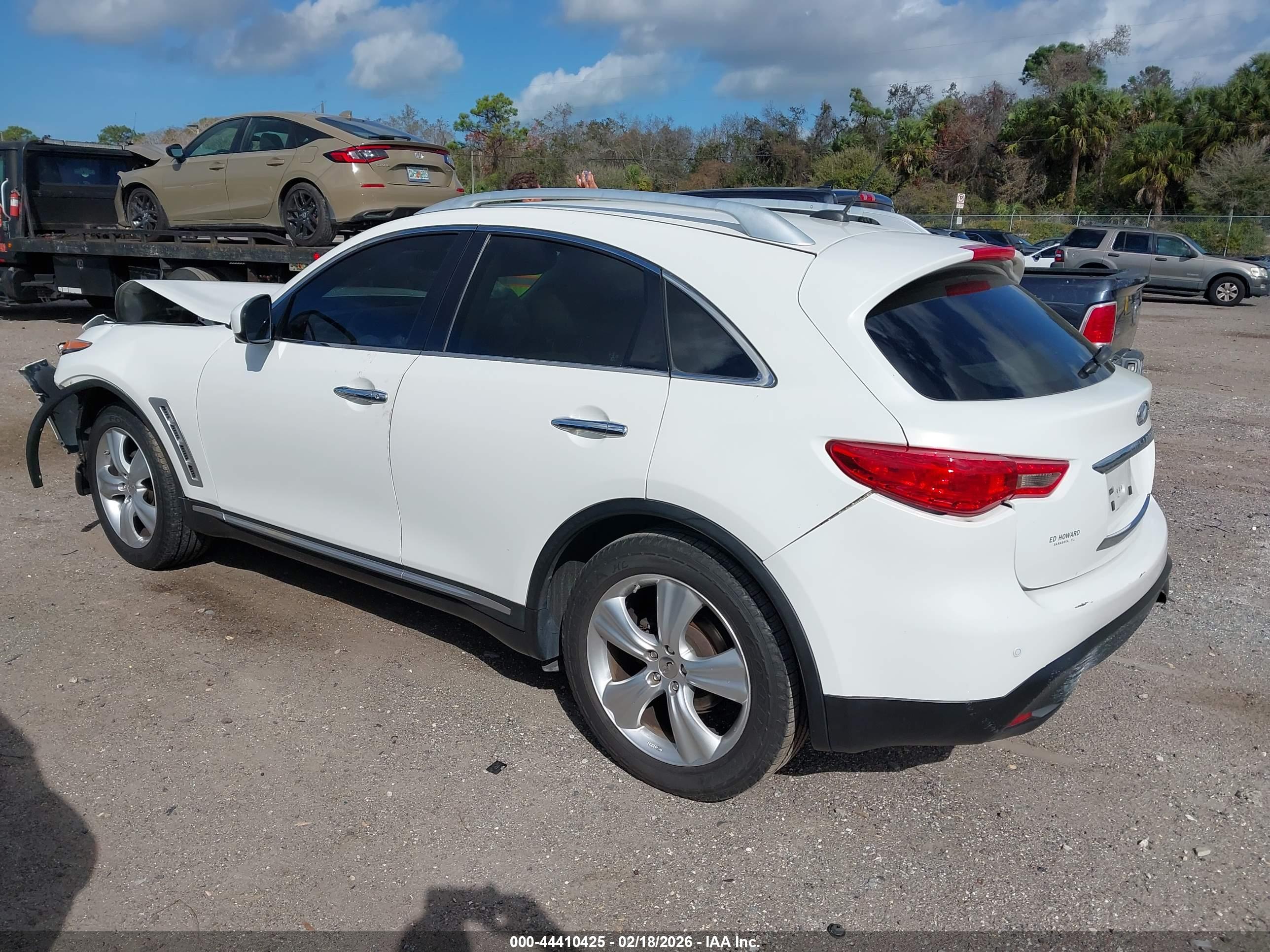 INFINITI FX35 image 3