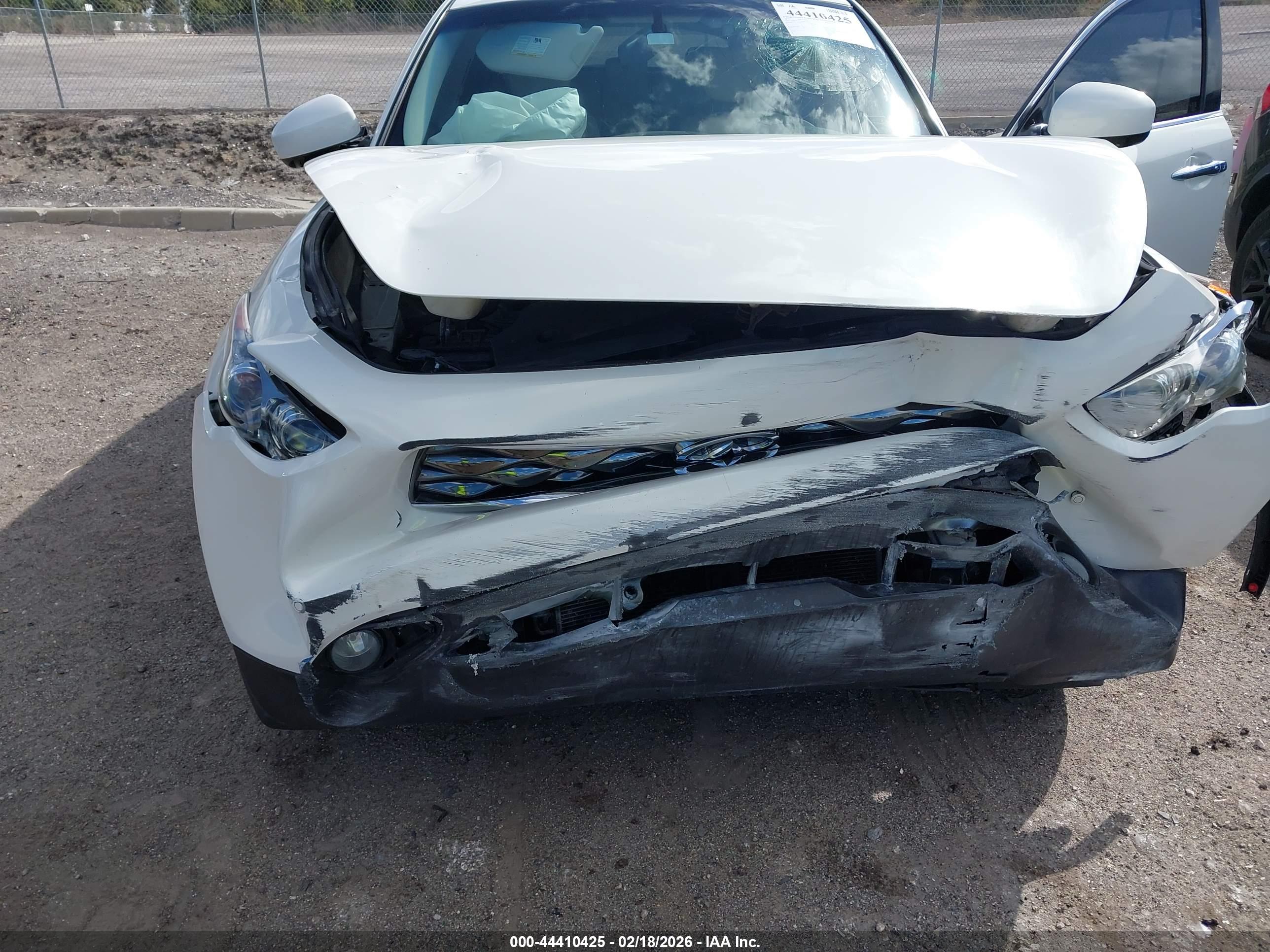 INFINITI FX35 image 6