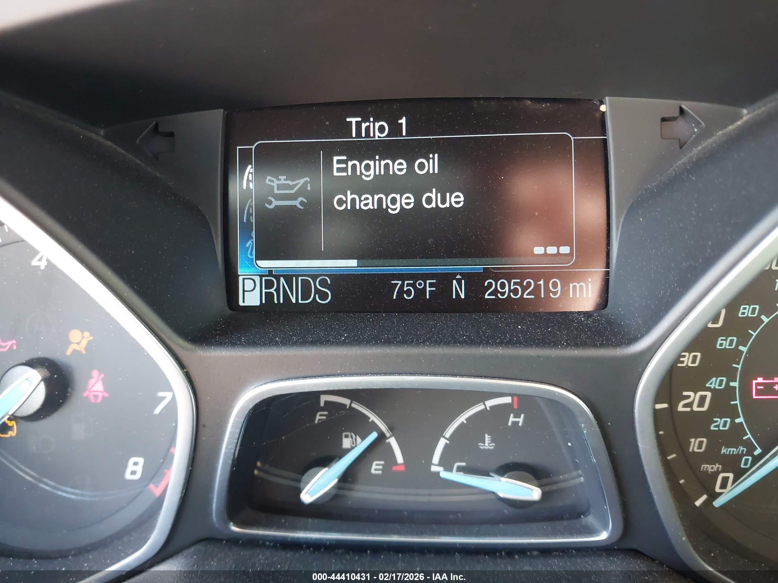 FORD FOCUS image 7