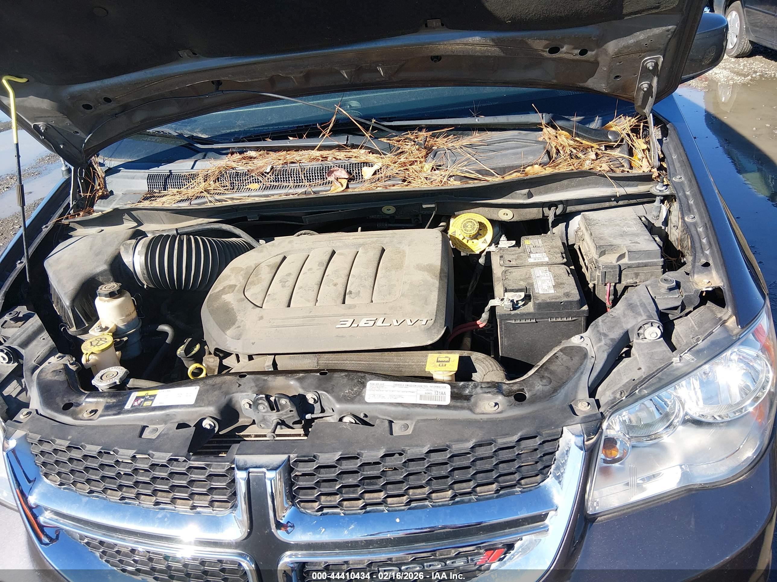 DODGE GRAND image 10