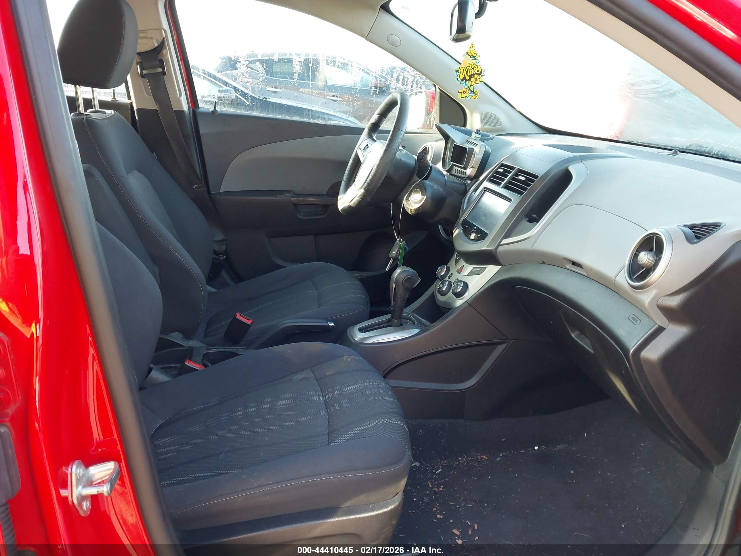 CHEVROLET SONIC image 5