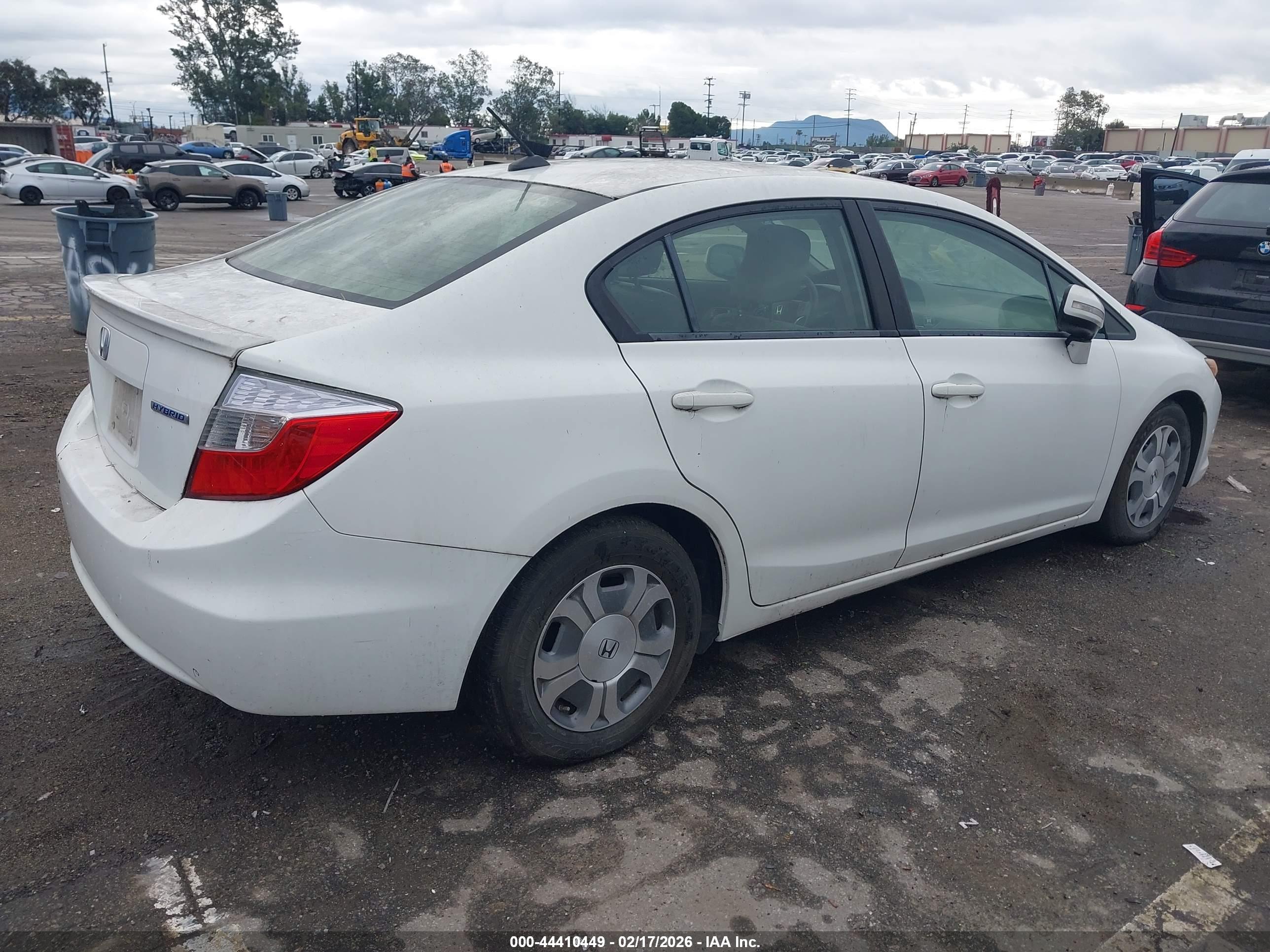 HONDA CIVIC image 4