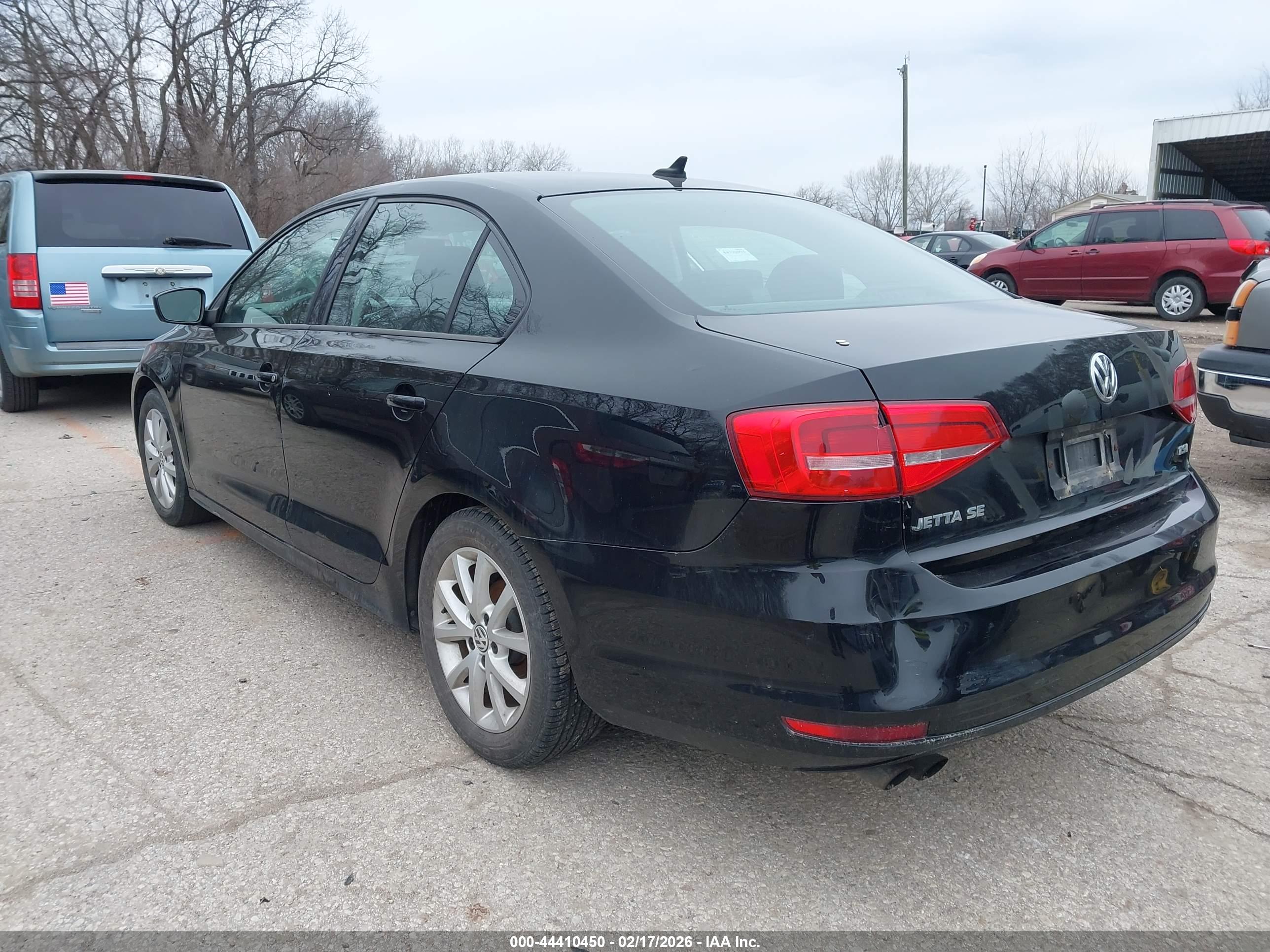 VOLKSWAGEN JETTA image 3
