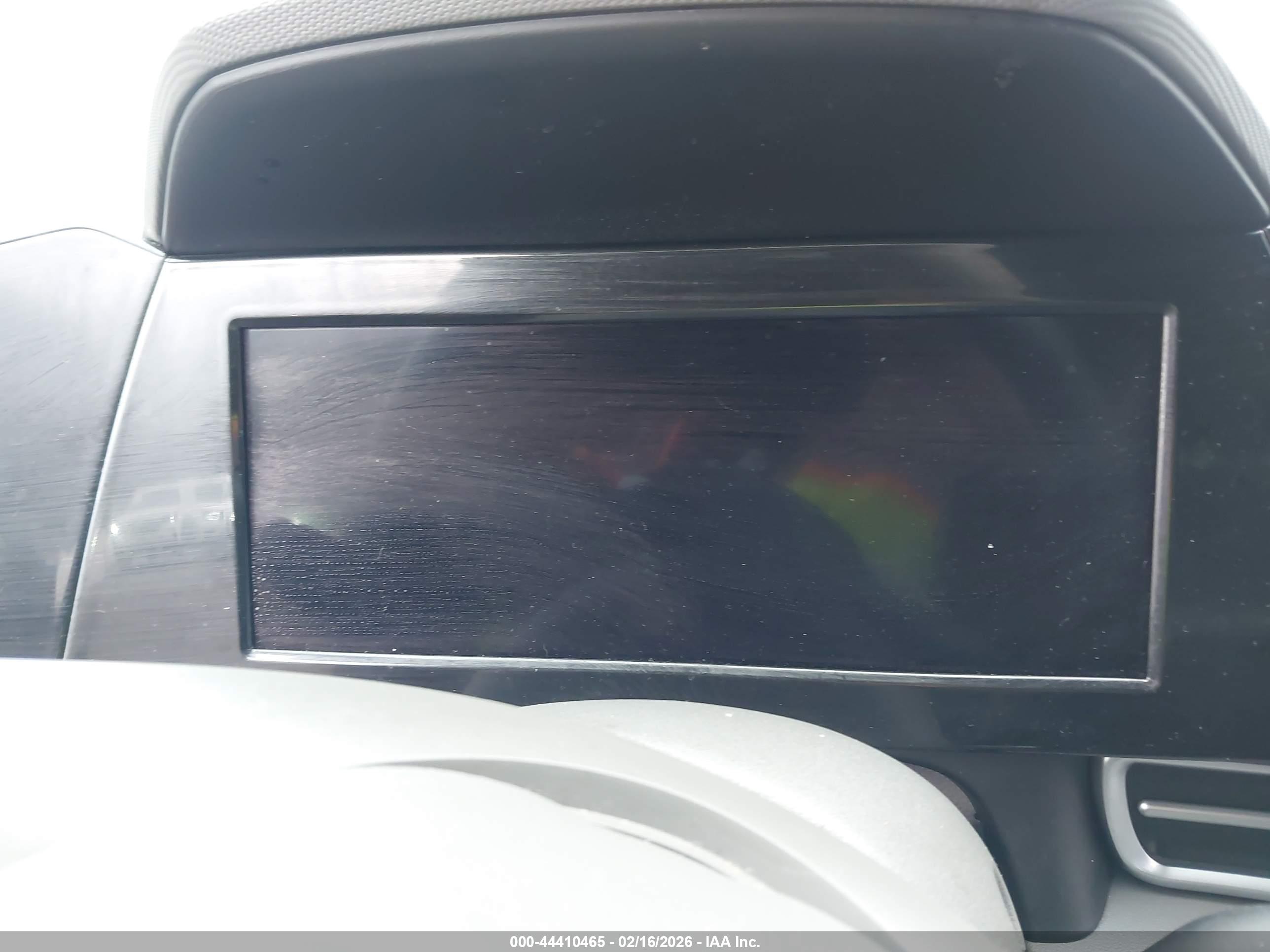 HYUNDAI ELANTRA image 7