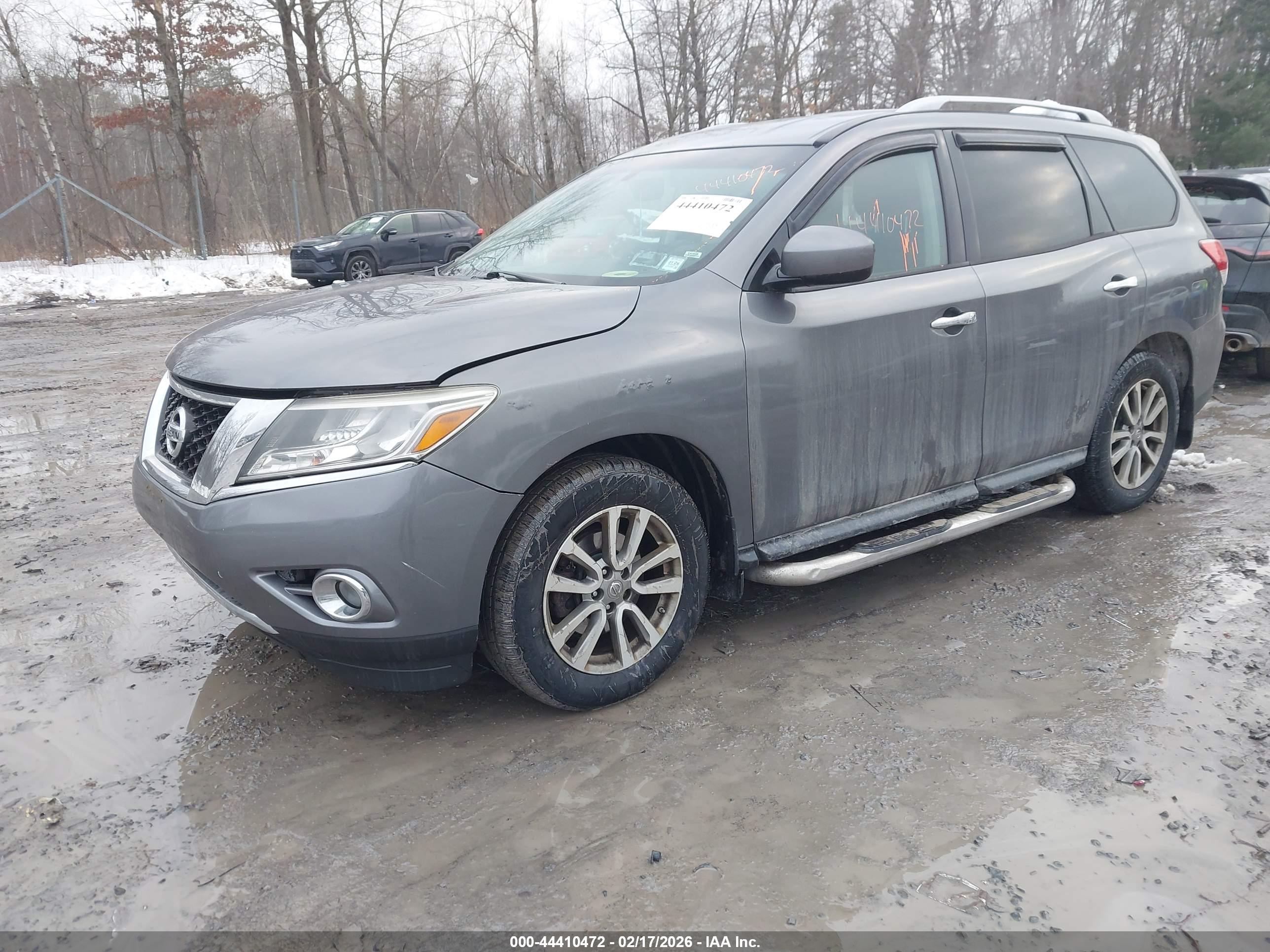 NISSAN PATHFINDER image 2