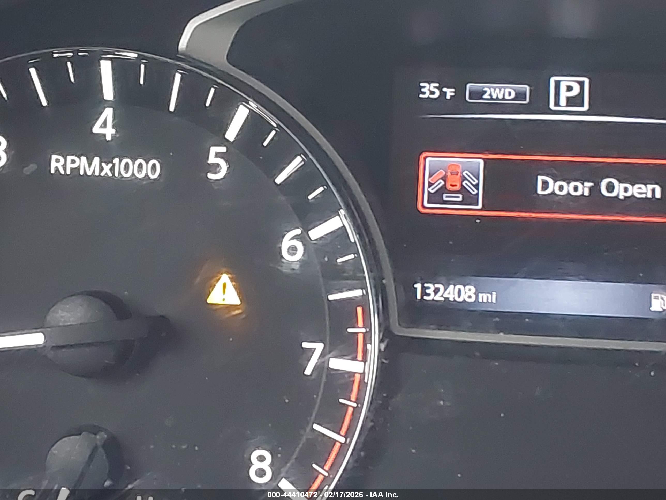 NISSAN PATHFINDER image 7